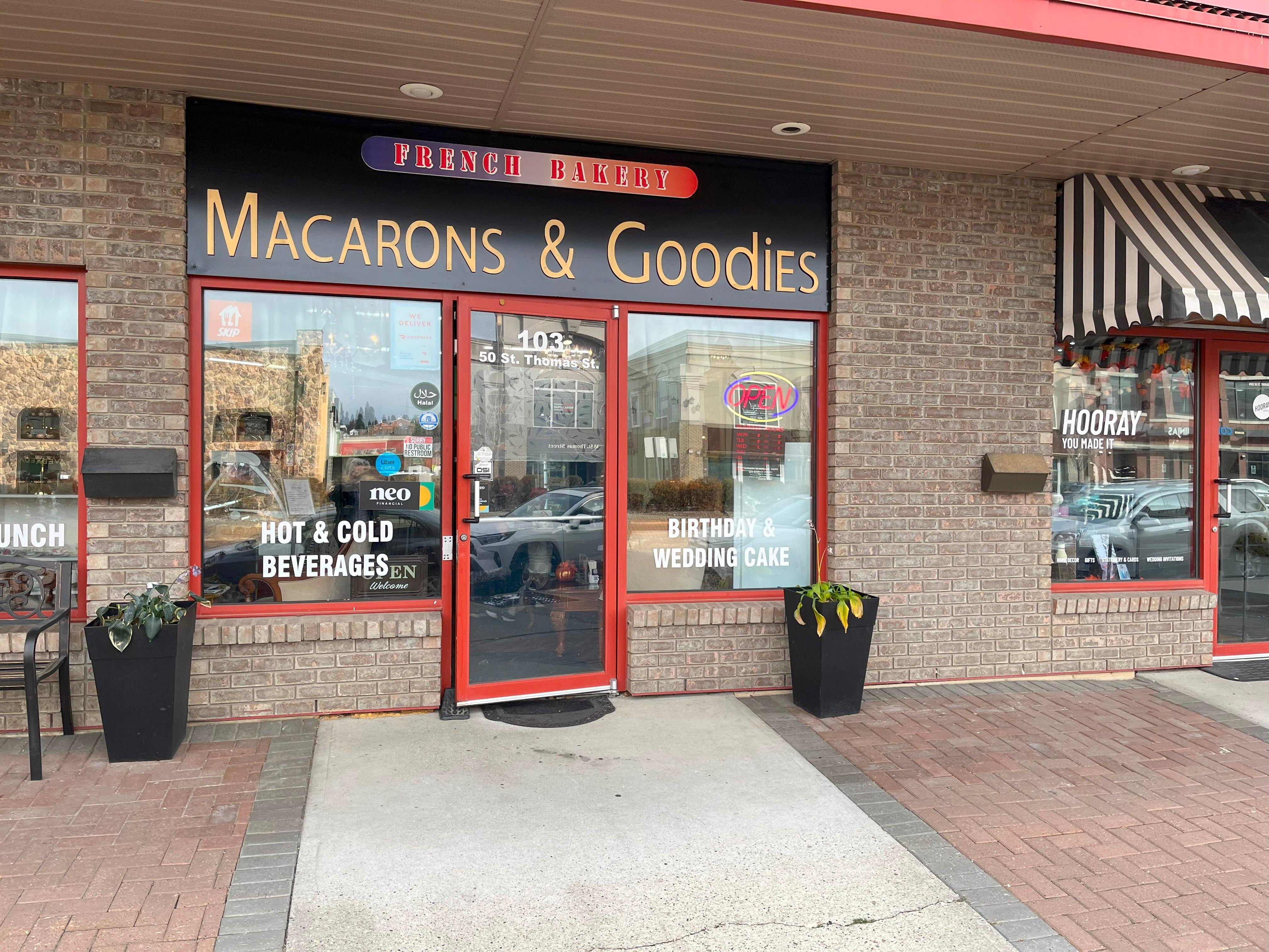 Macarons & Goodies French Bakery