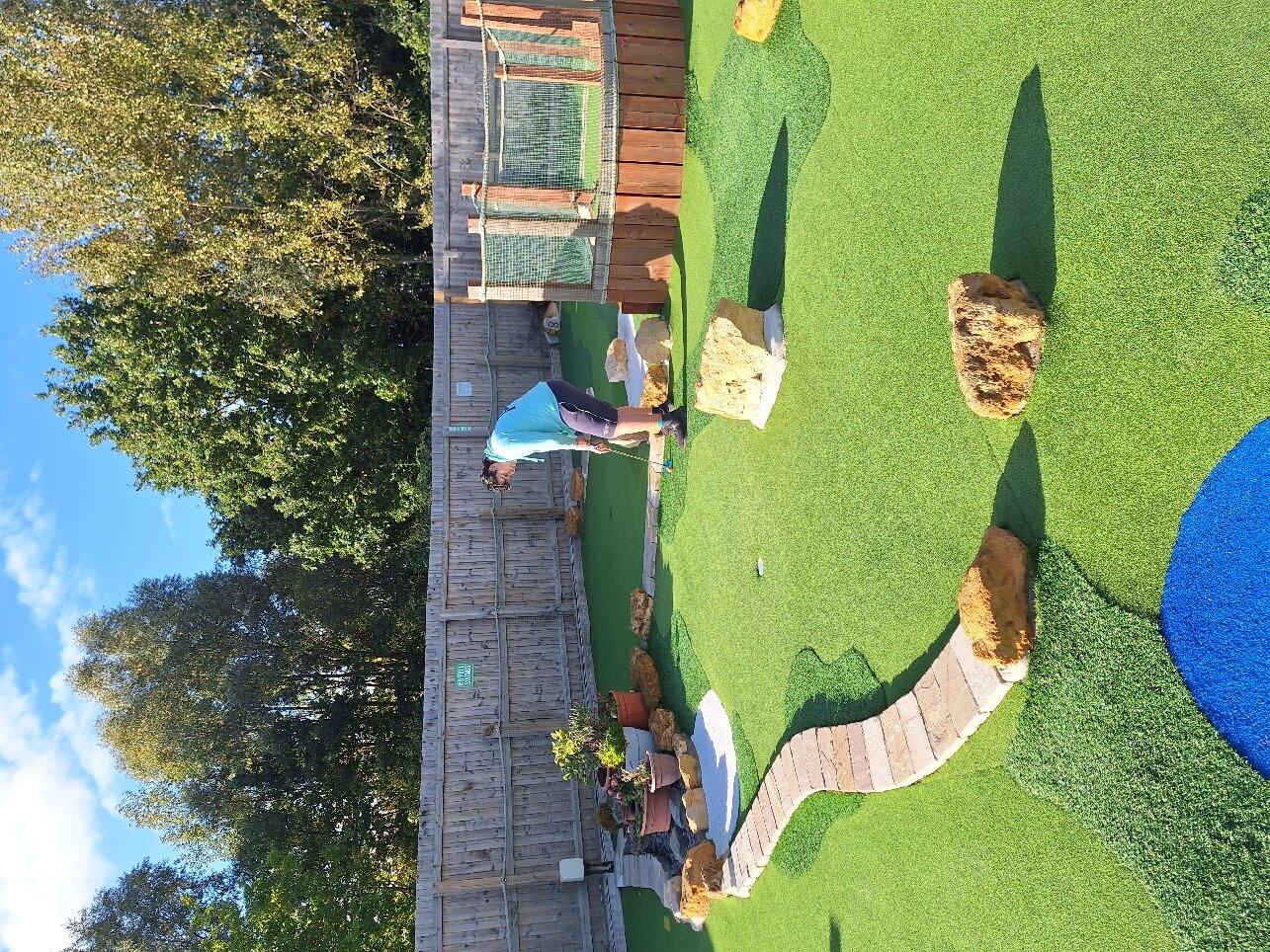 Aces Minigolf Gloucester