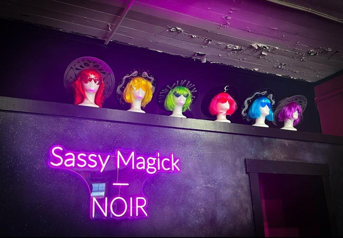 Sassy Magick Noir