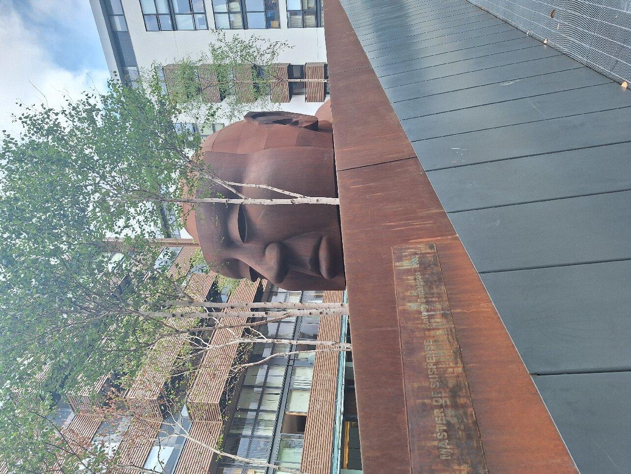 Photo by therichastill