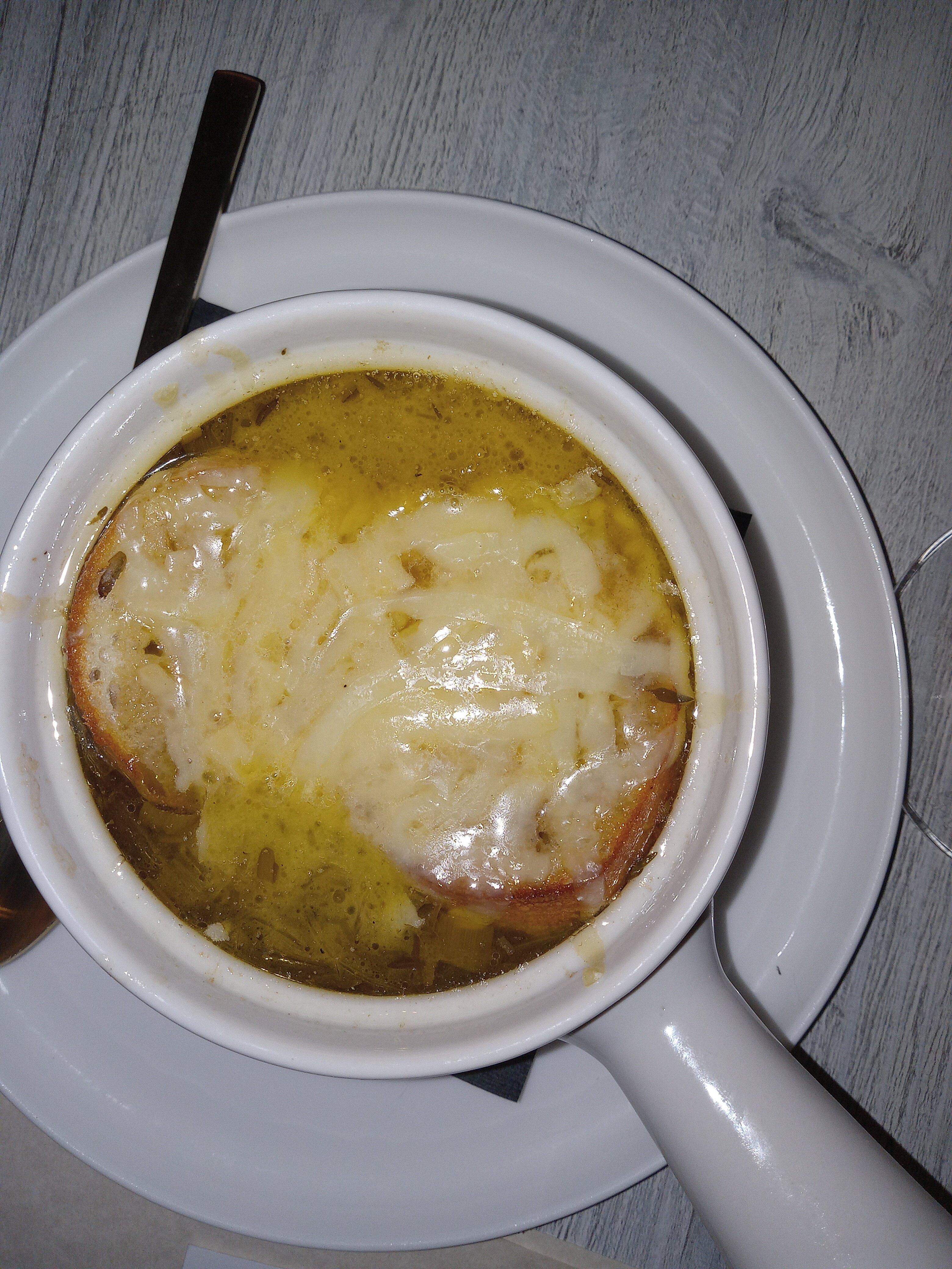 1827 Wine & Cheese Lounge