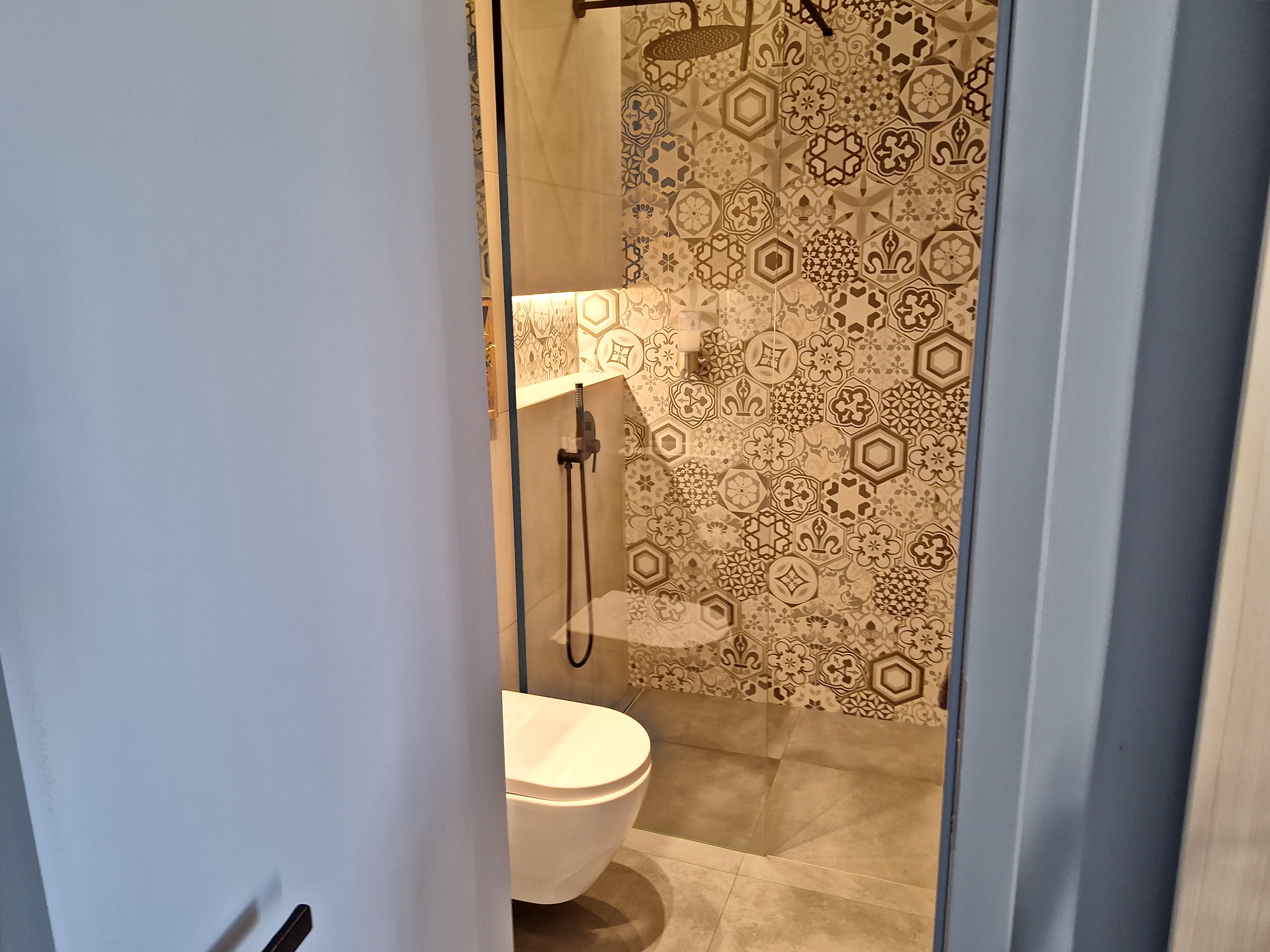 Golden Key Apartments