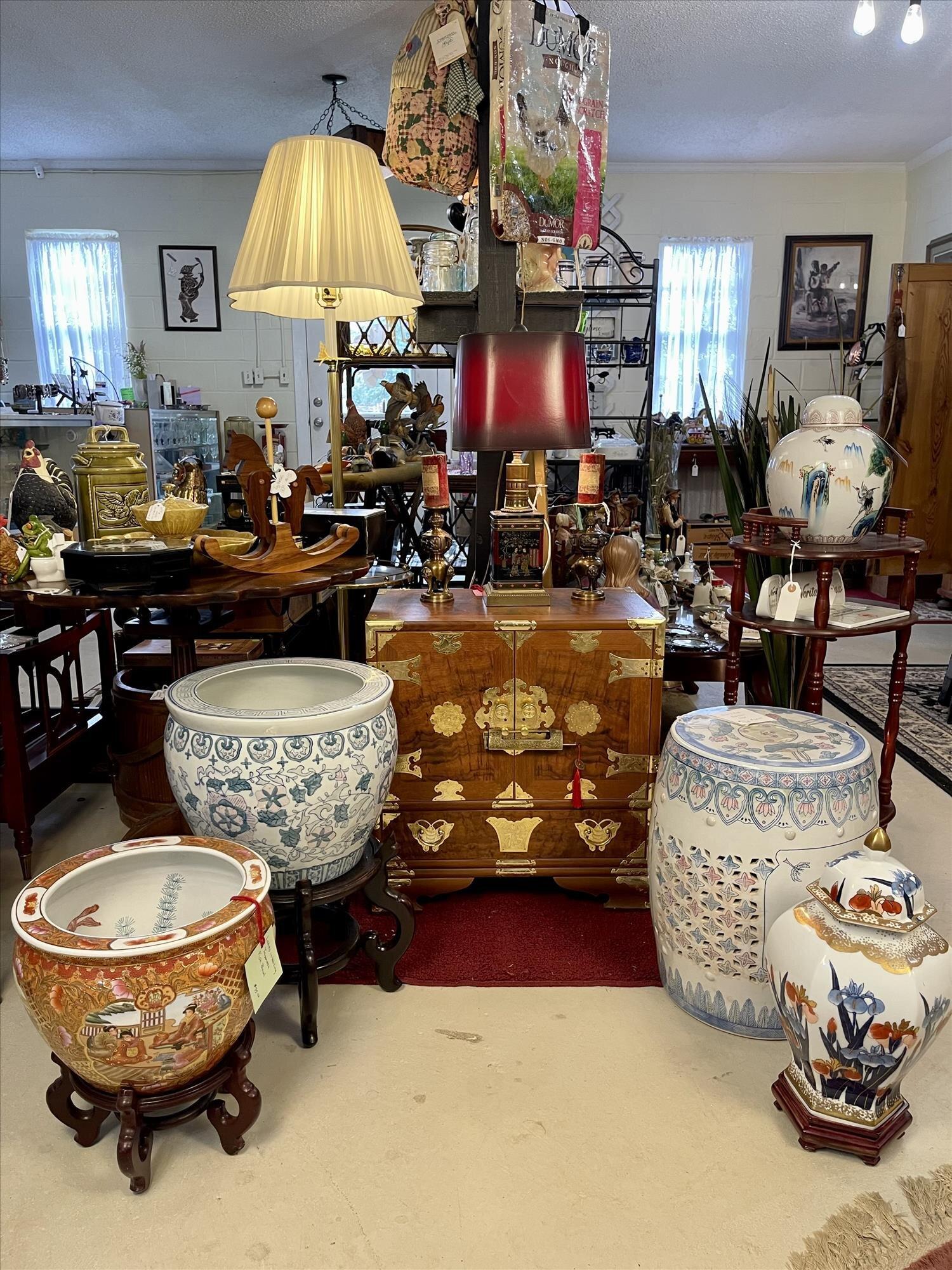 The Hidden Jewel Vintage Boutique