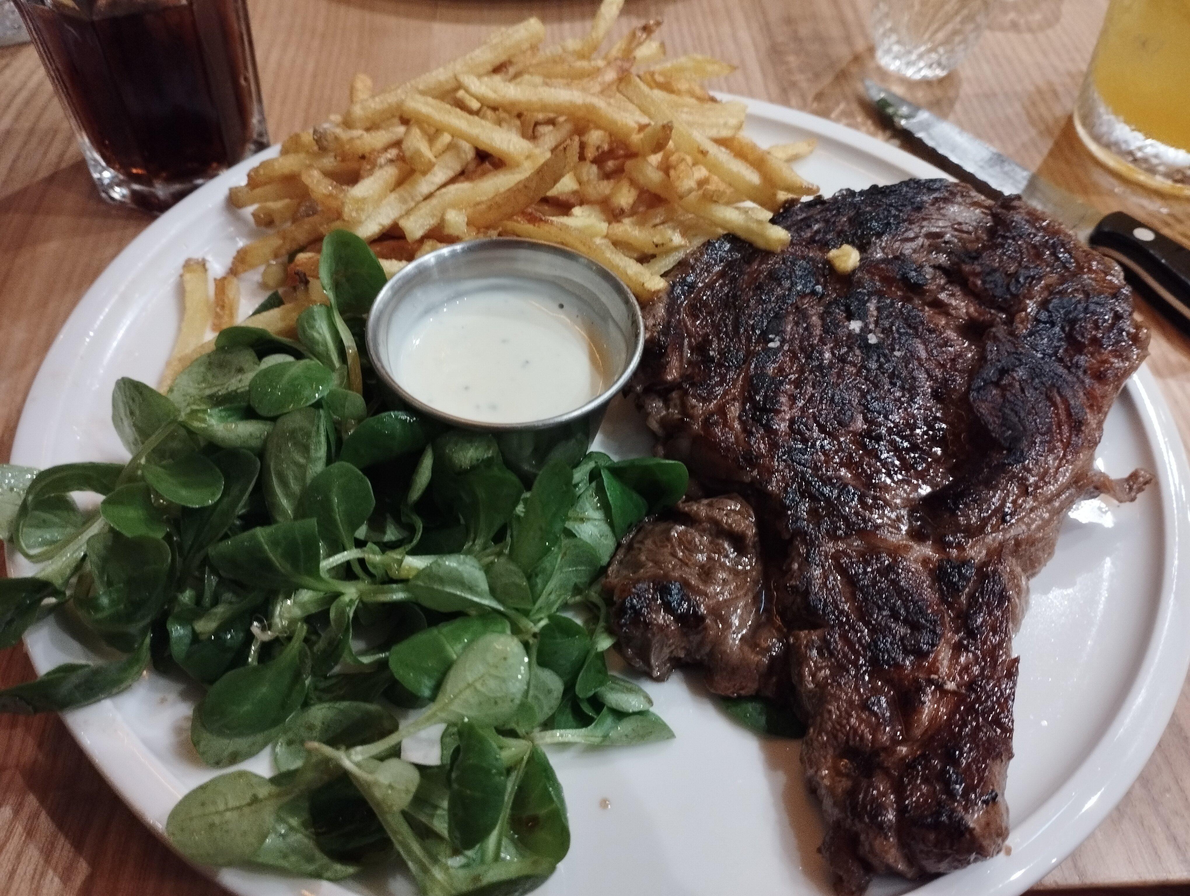 La Côte et l'Arête Issy les Moulineaux