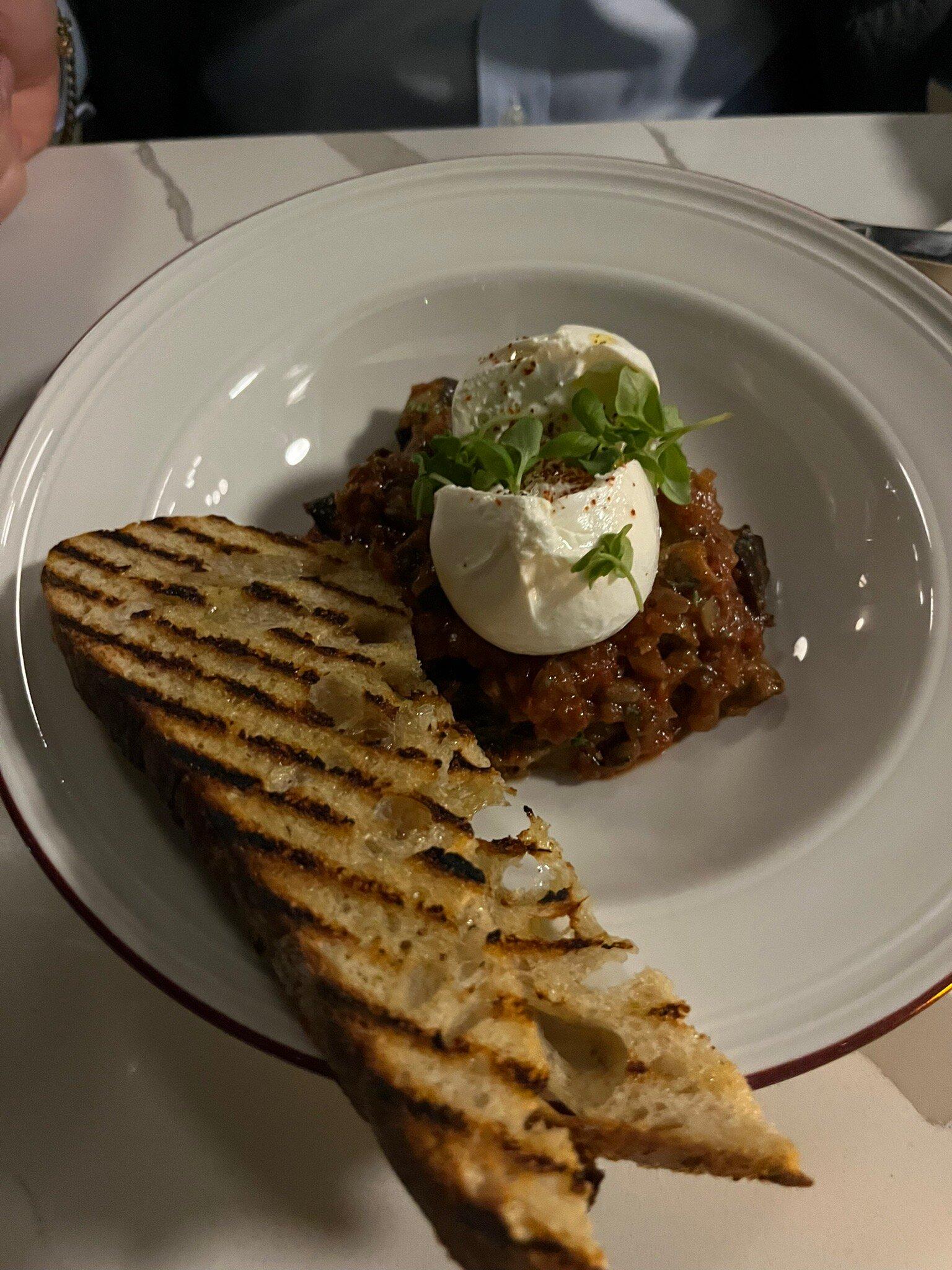 Photo by HH-Diamond-Traveler