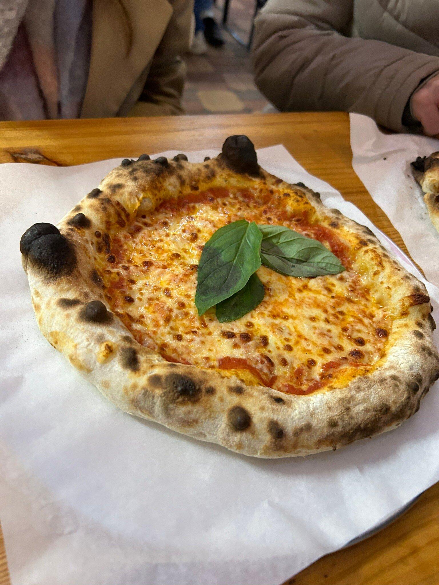 Sartorelli’s Pizza