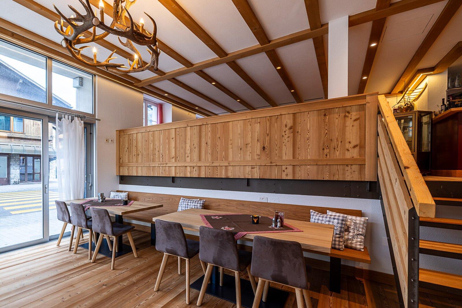 Restaurant & Pub Hirschen