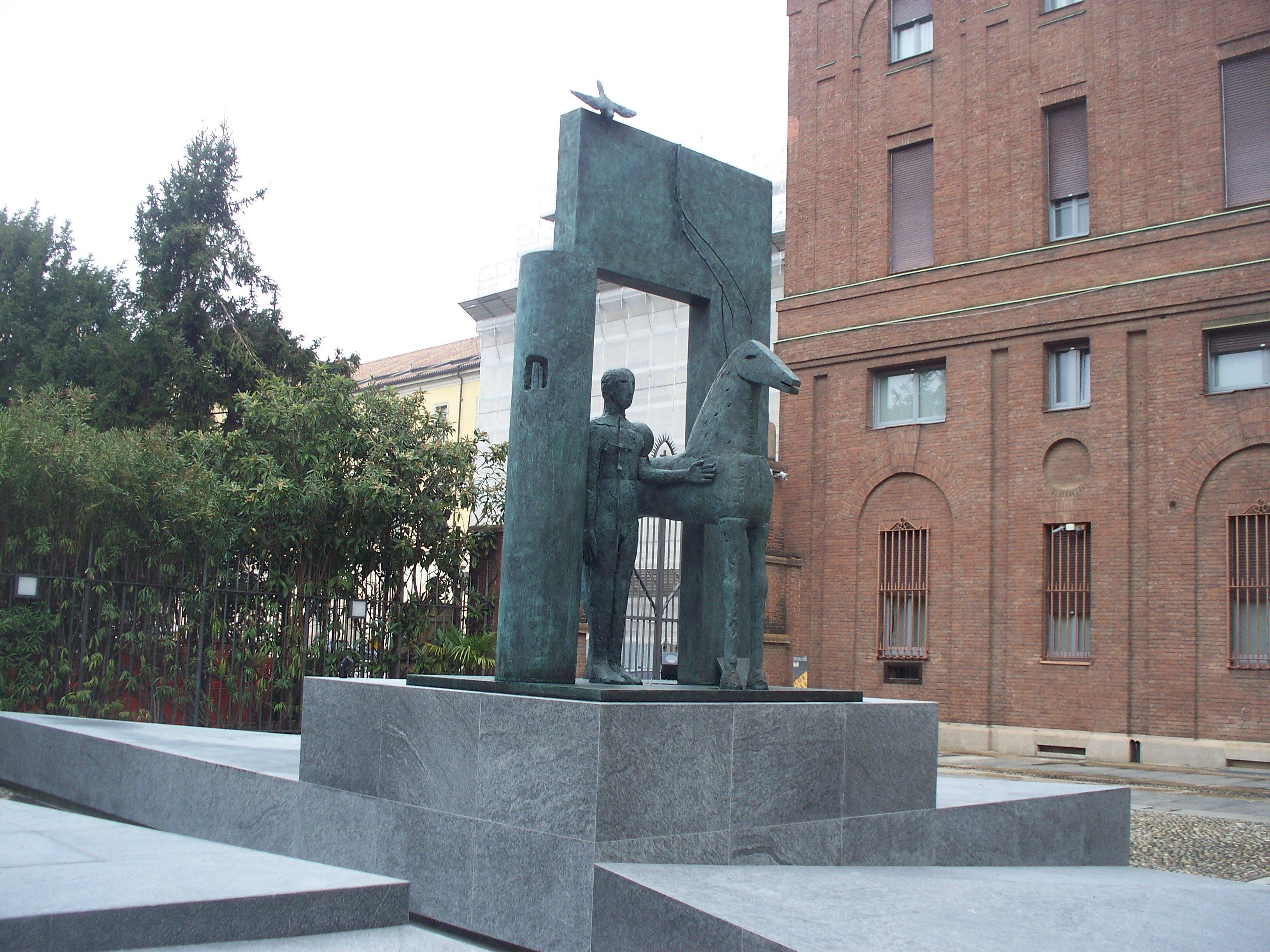 Il Sant’Ambrogio di Mimmo Paladino