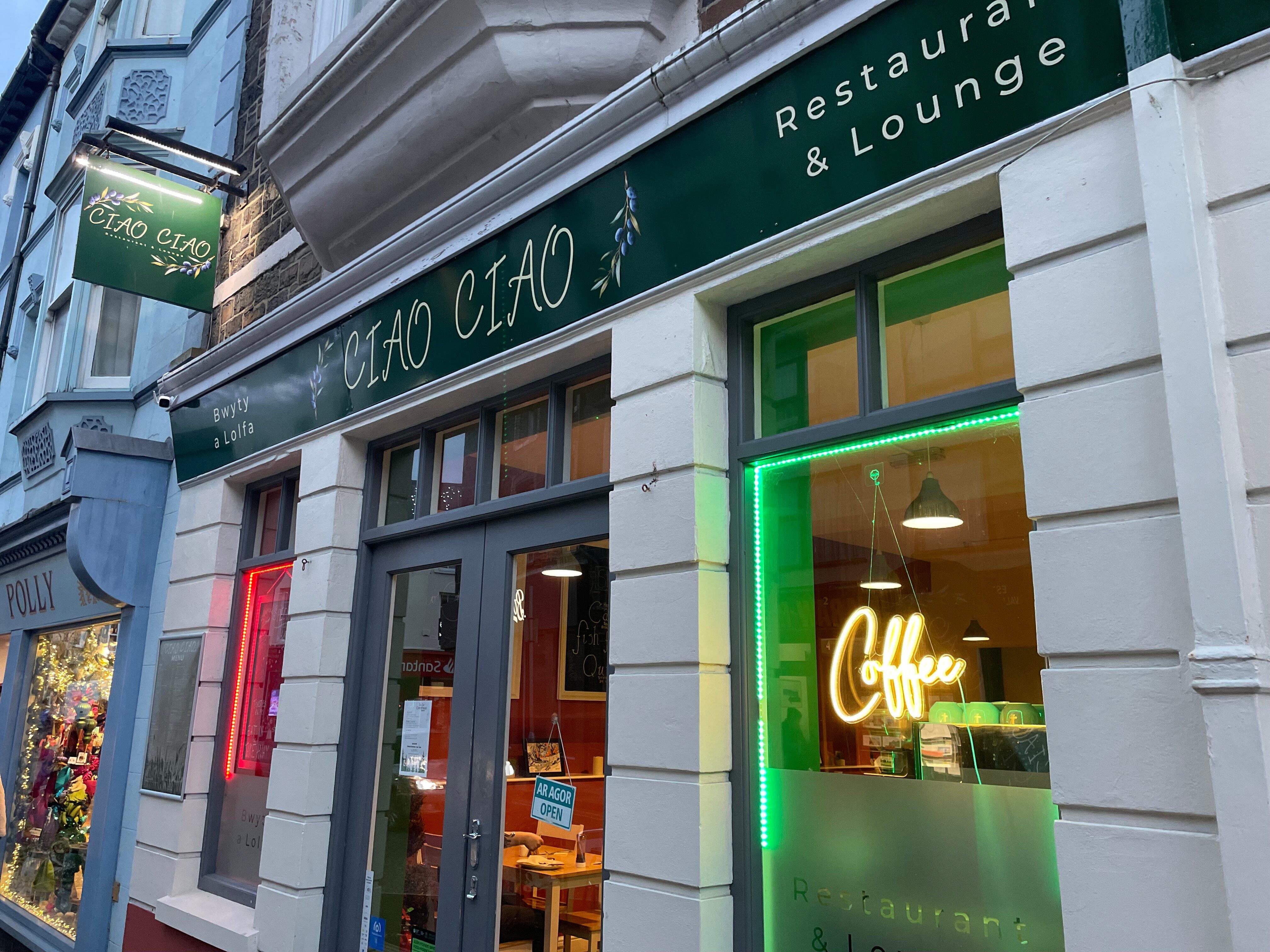 Ciao Ciao Restaurant, Cafe & Lounge