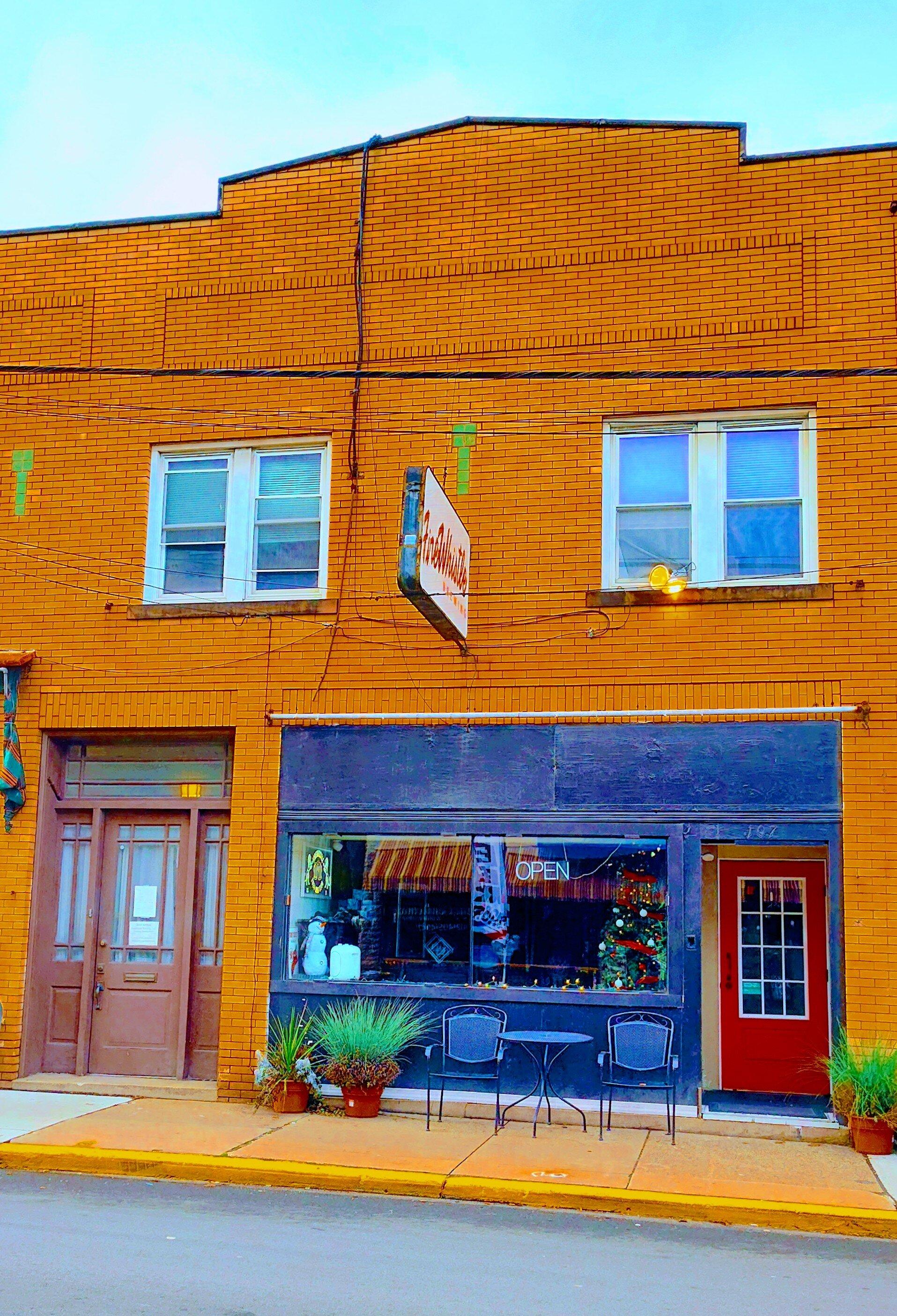 Photo by KeepLifeSimpleUSA