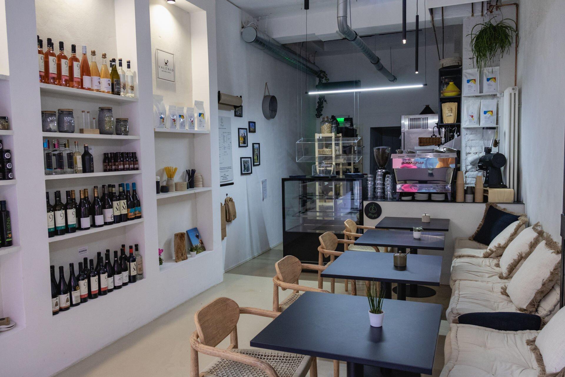 Physi - Authentic Food & Coffee