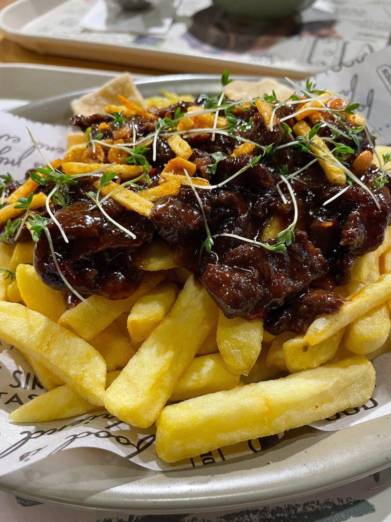 La Place Maastricht Airport