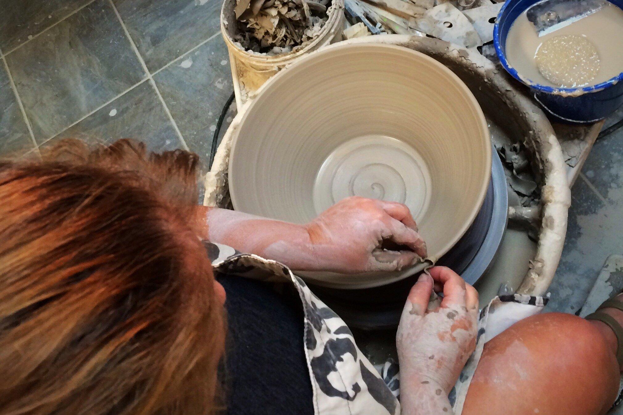 Outlaw Pottery School