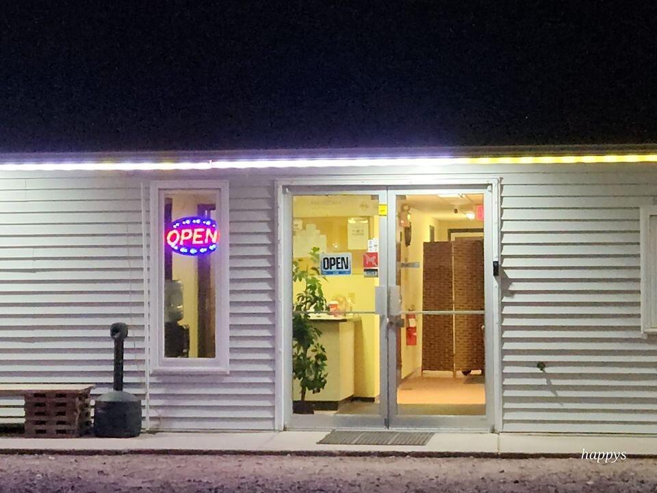 Midway Motel