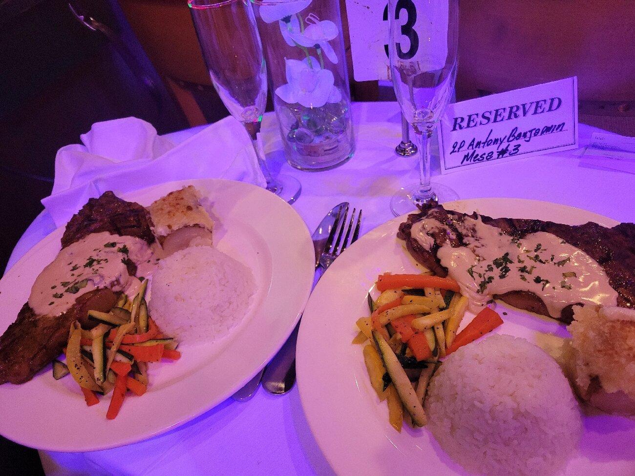 Portales Restaurant