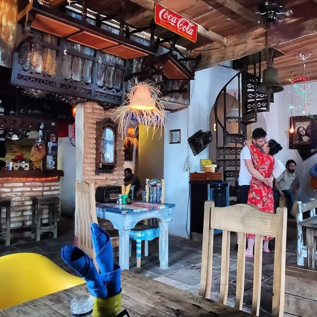 Bar Café Restaurante Giroud J&J Trinidad