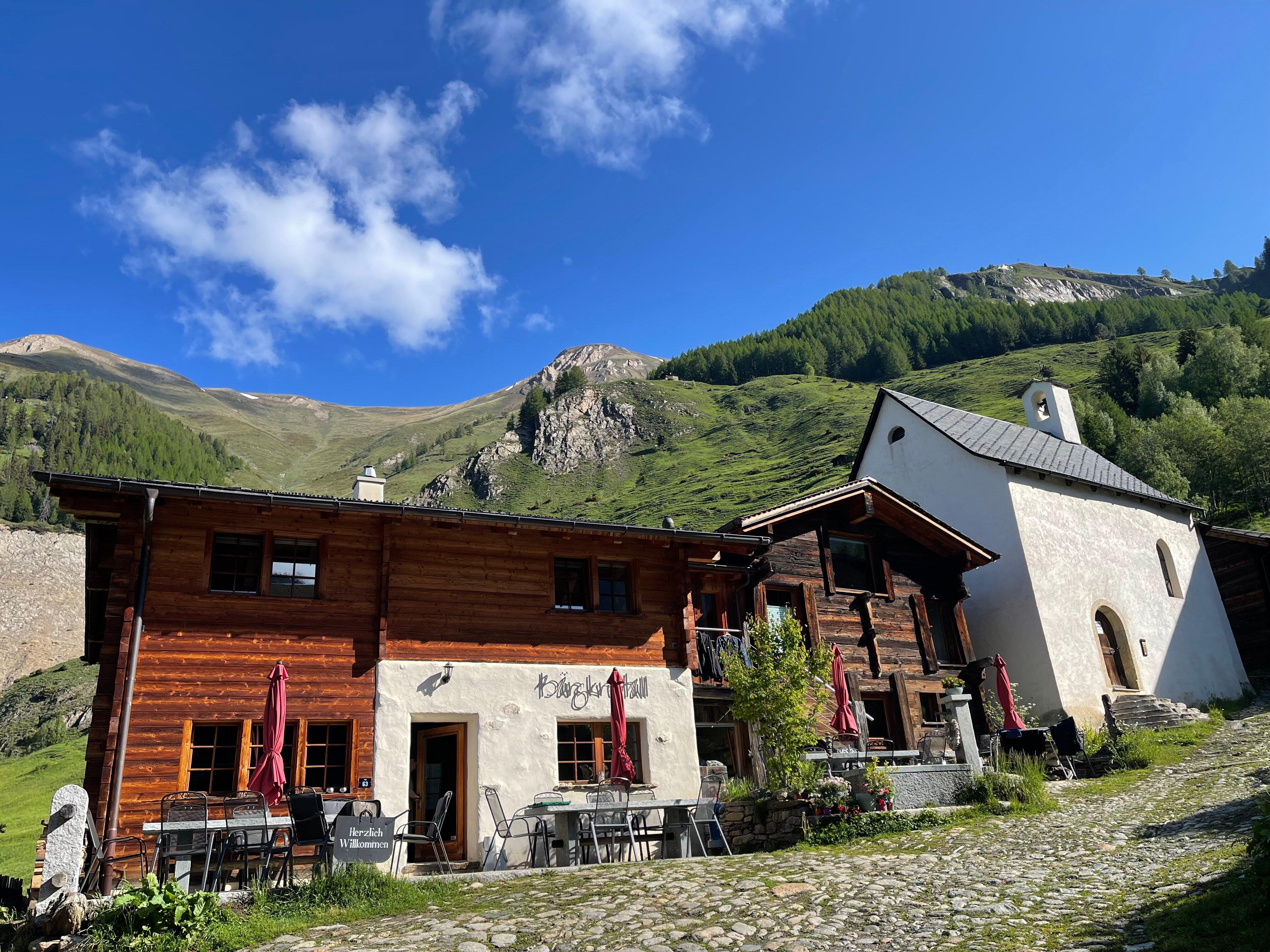 Bärgkristall Restaurant & Herberge