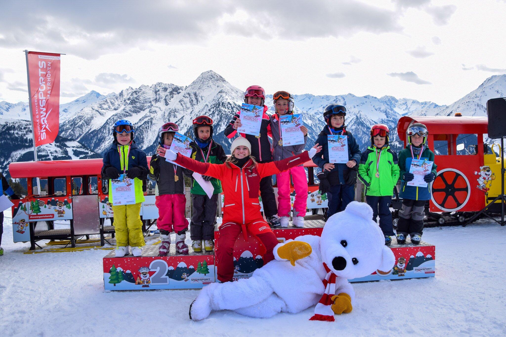 Skischule & Skiverleih Snowsports Mayrhofen