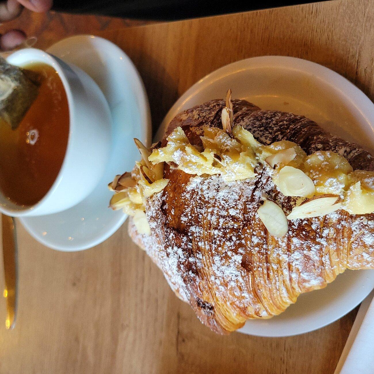 Flying Roadrunner Bakery