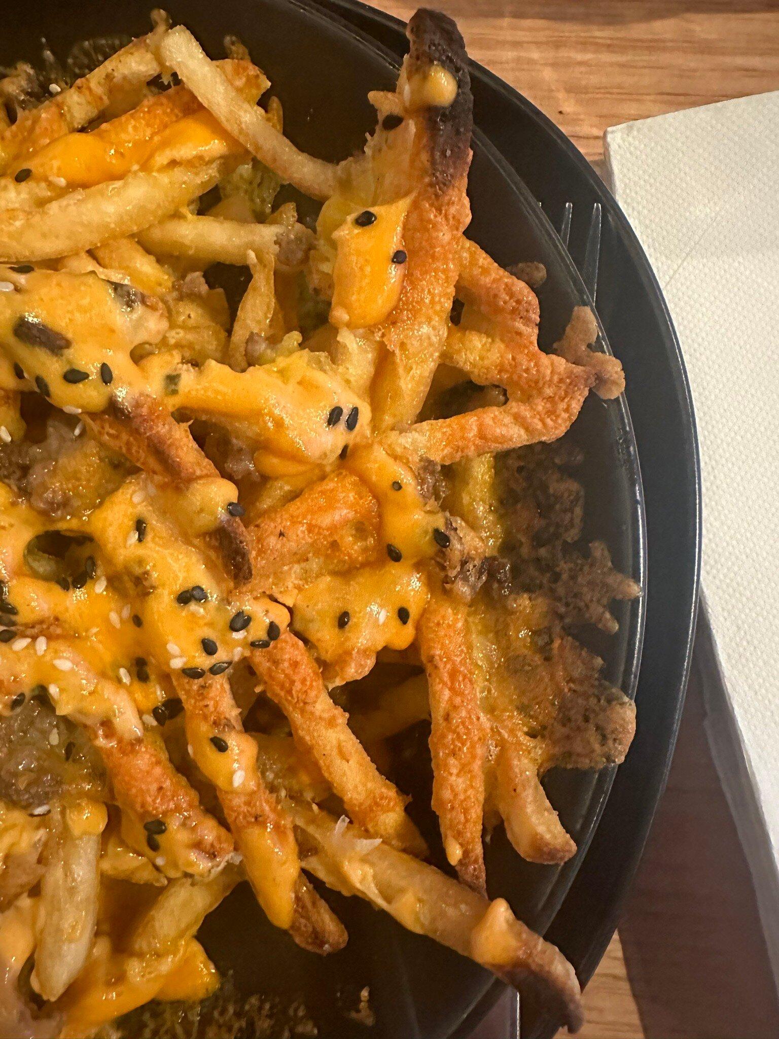 The Sporting Globe Logan