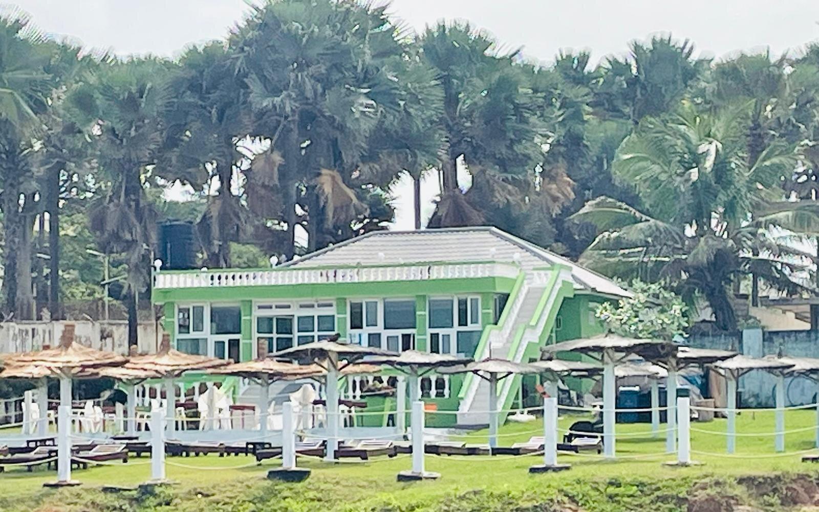 Roots Beach Bar & Restaurant