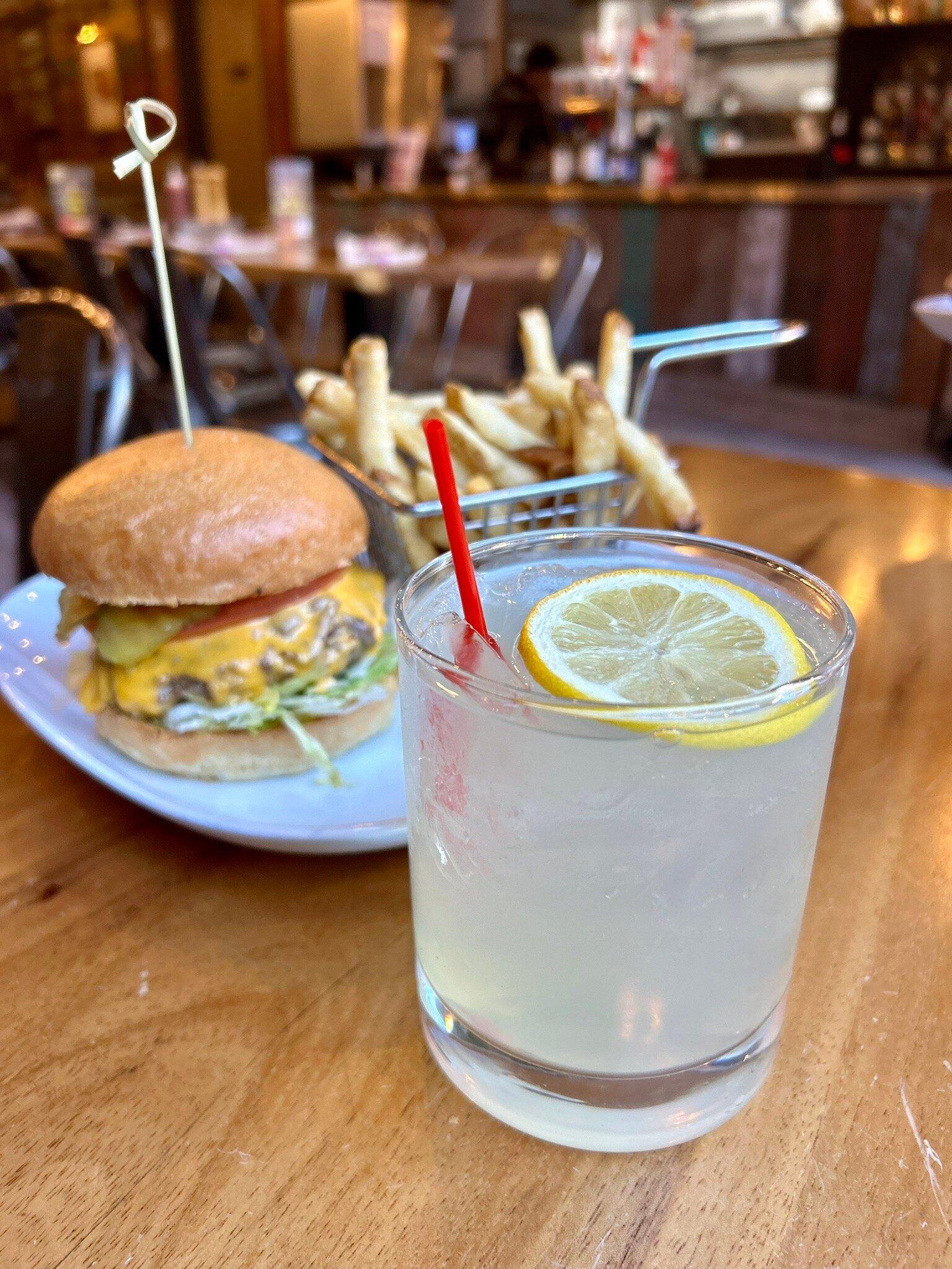 Photo by YaninaLeCristal