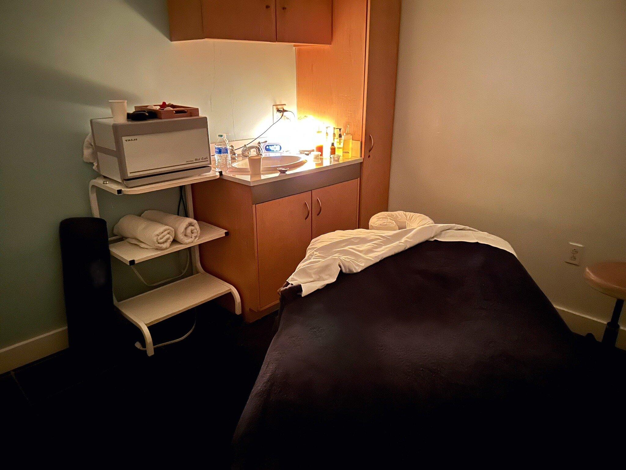 Breathe Salt Spa at Tropicana