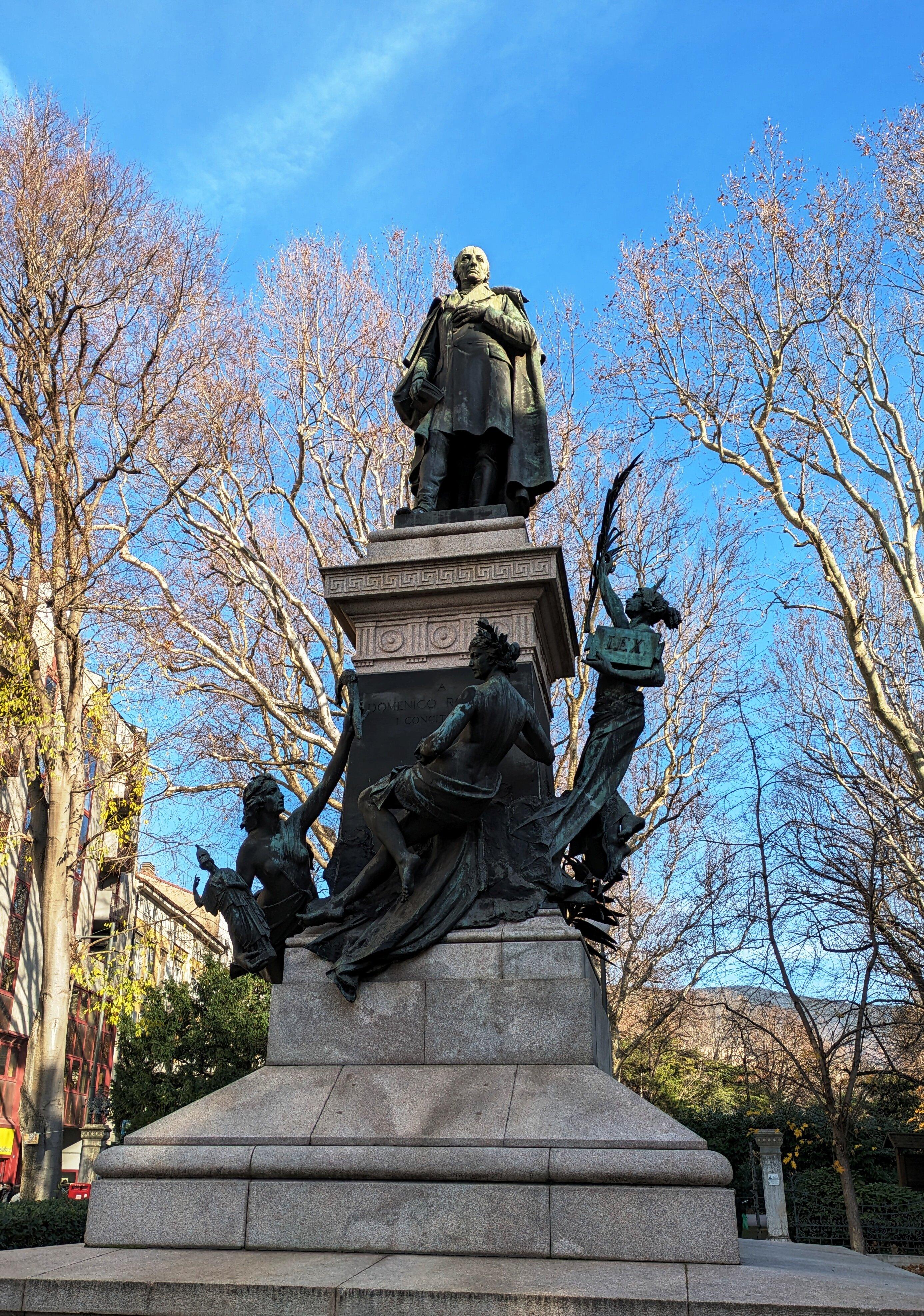 Monumento a Domenico Rossetti