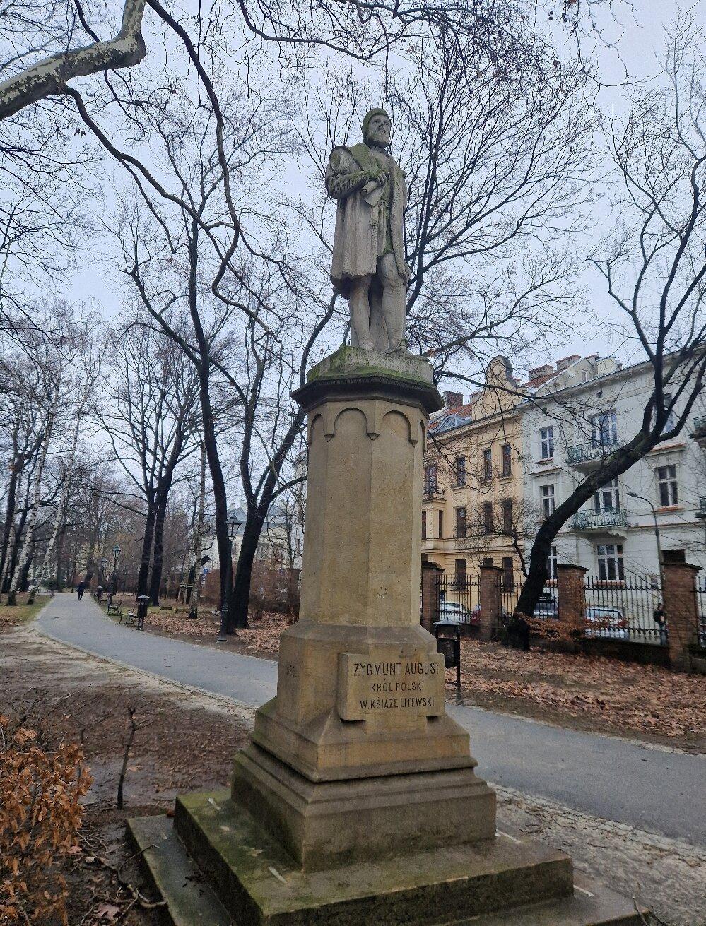 Statue Sigismund Augustus