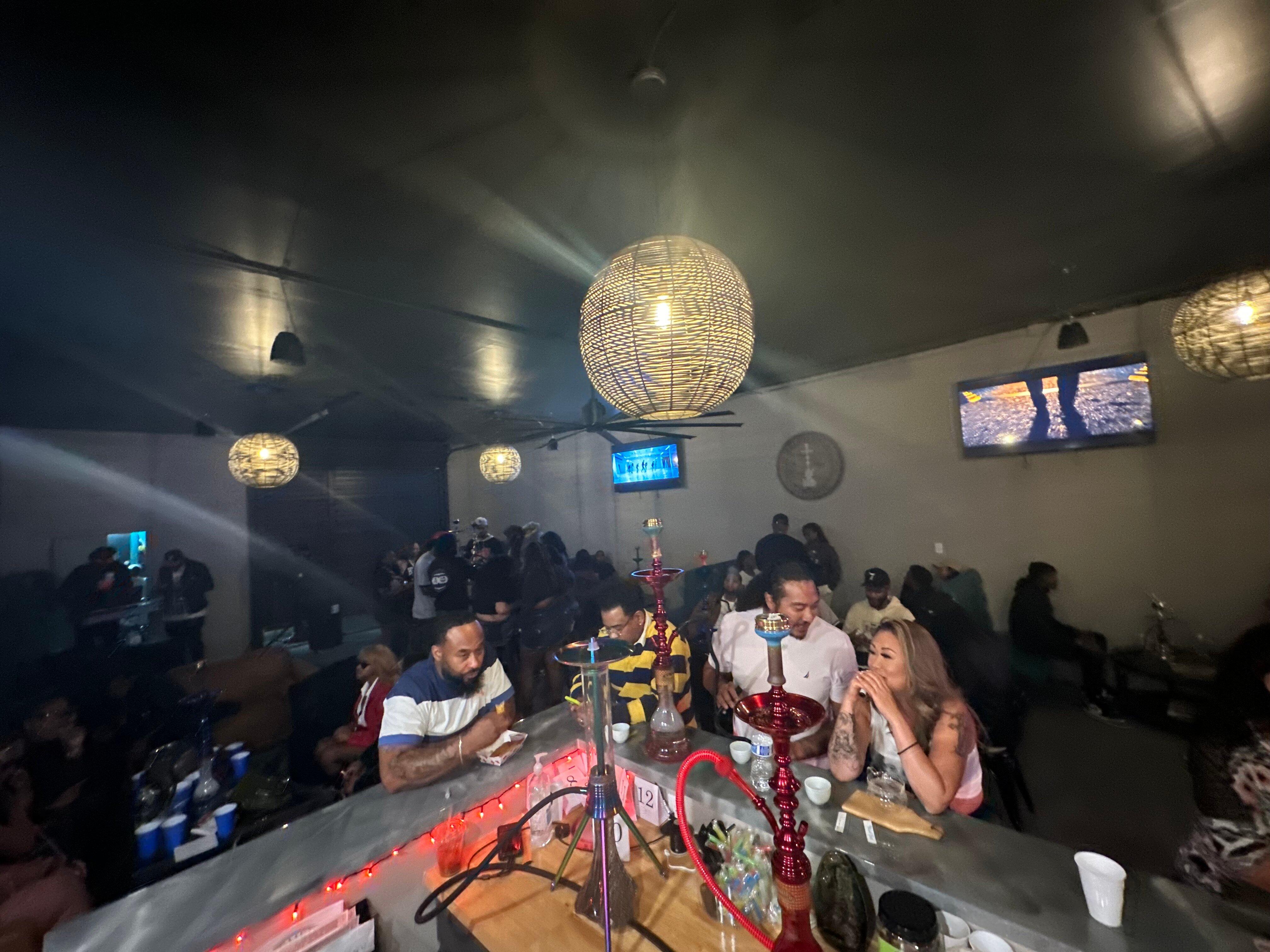 4 Elements Hookah Lounge