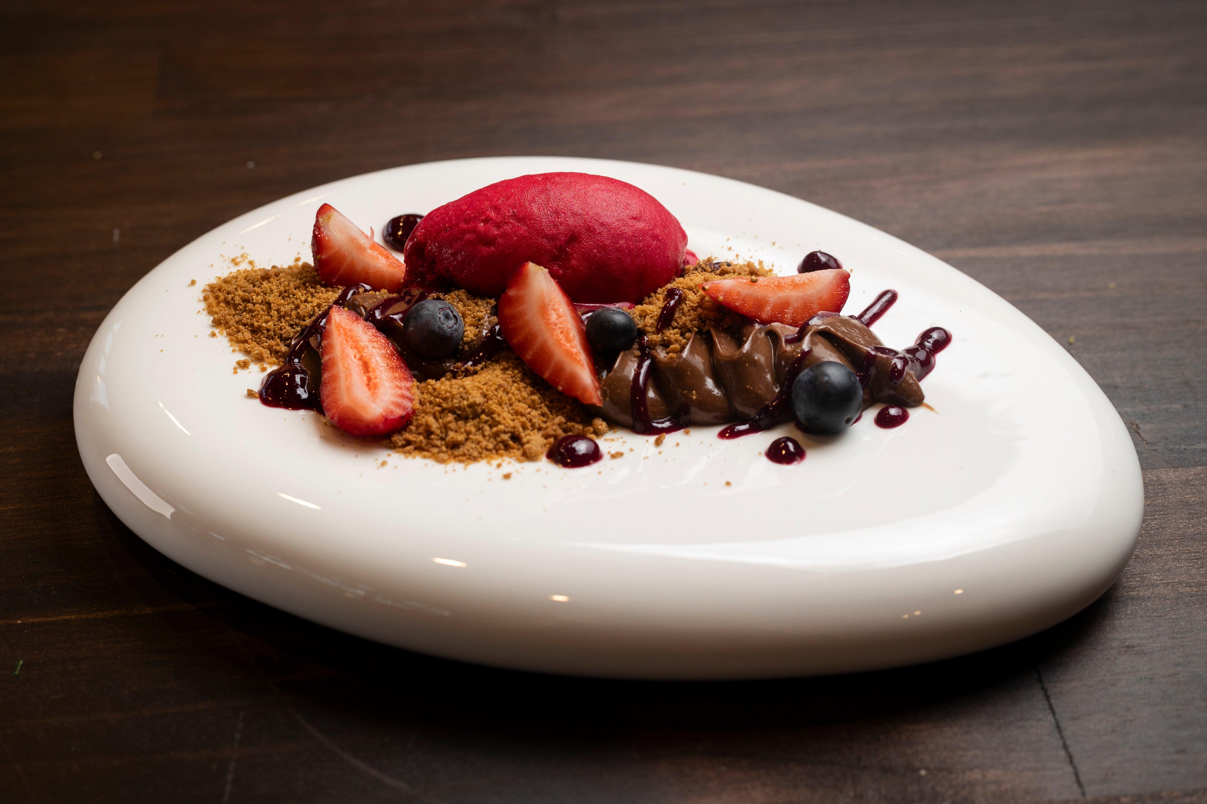 Photo by kivotoswinebar