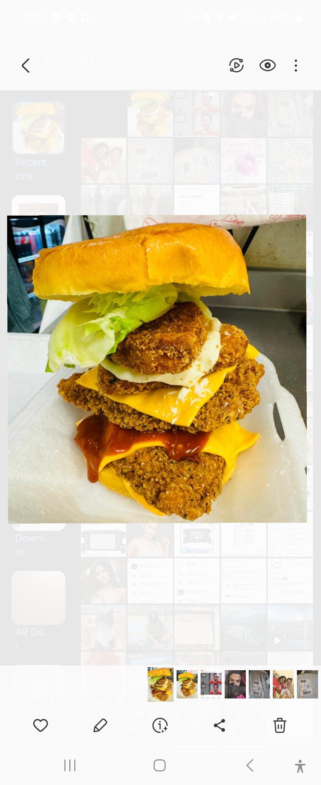 Photo by Global43868305354