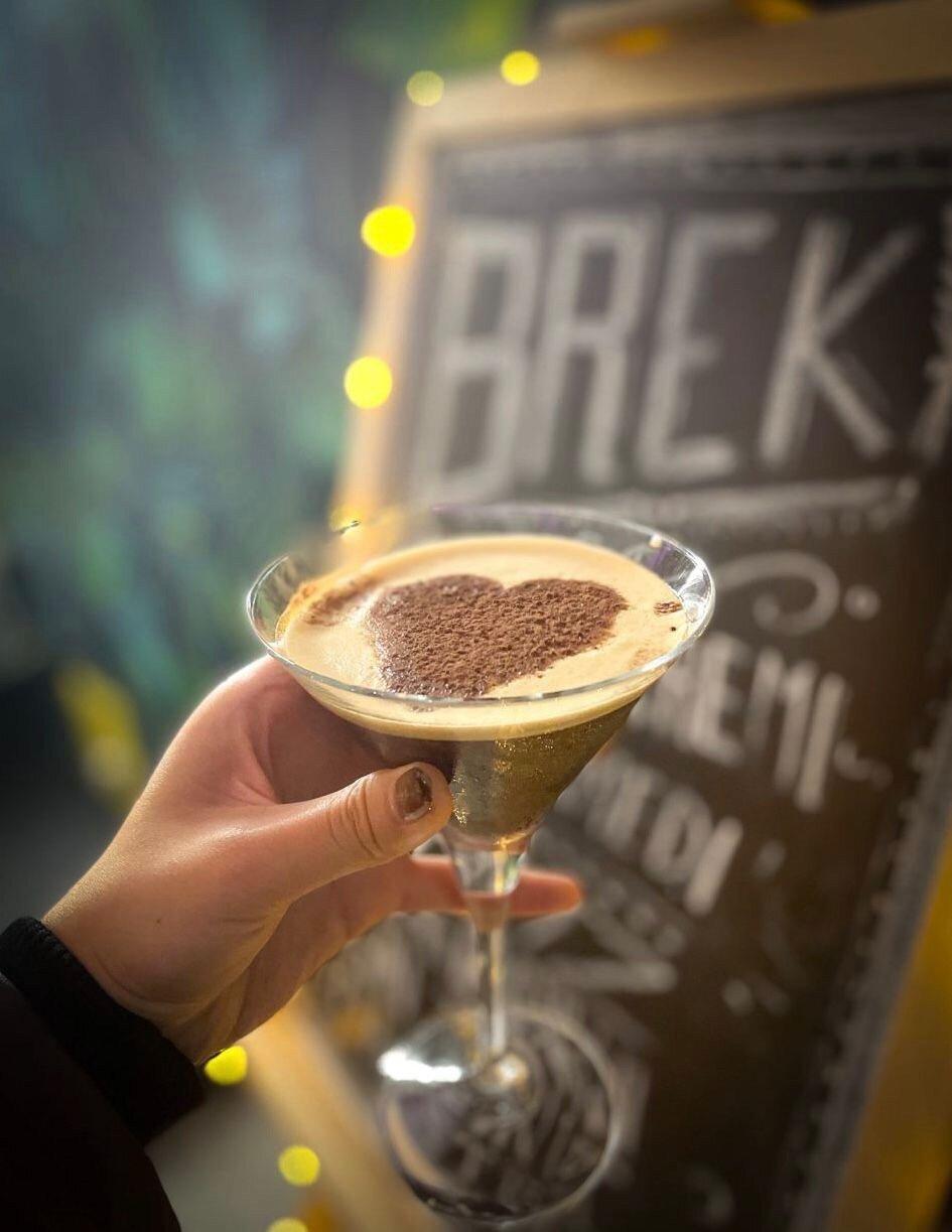 Brek Cocktail Bar