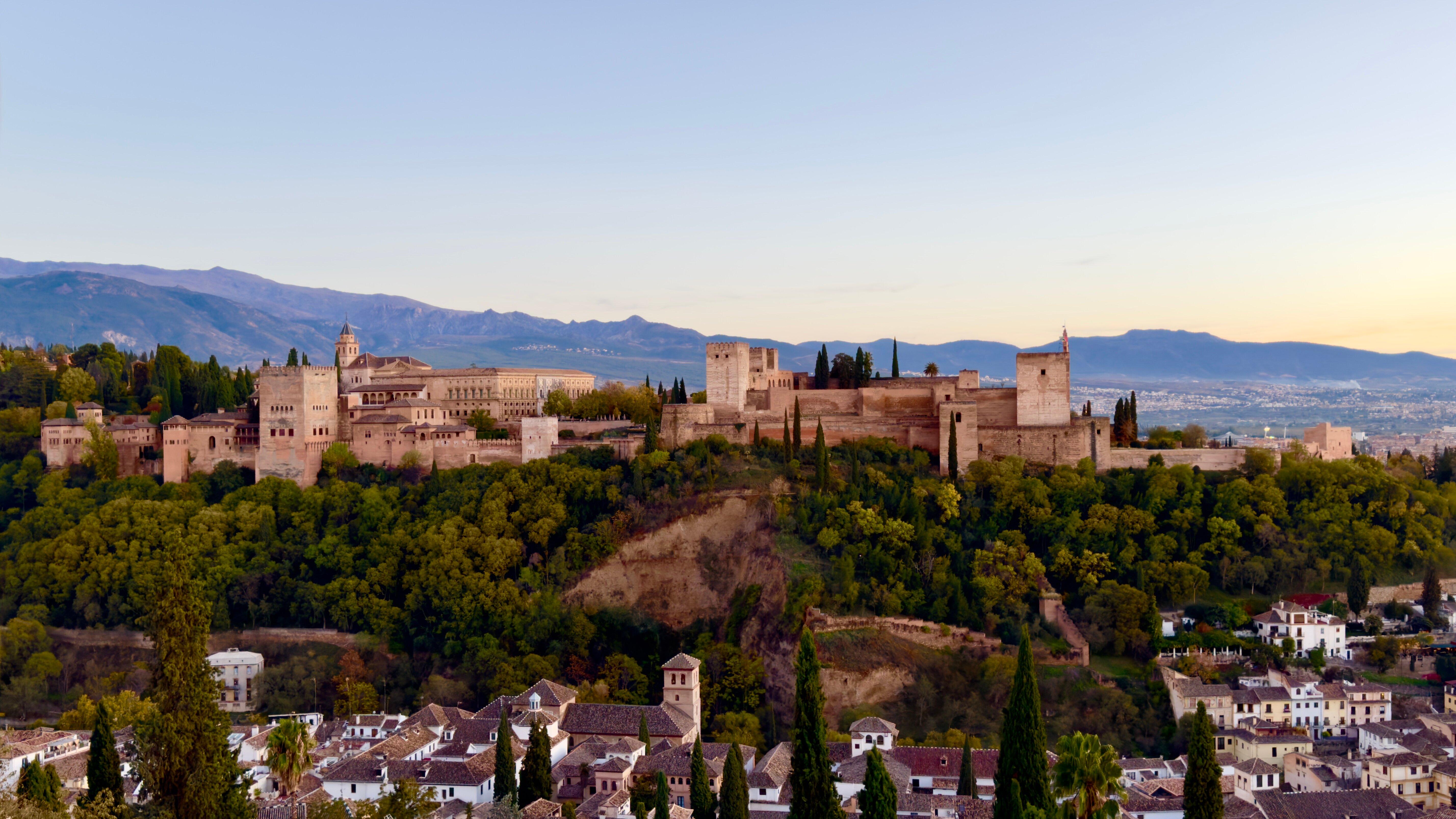 Andalussecret Arabic Alhambra Guide
