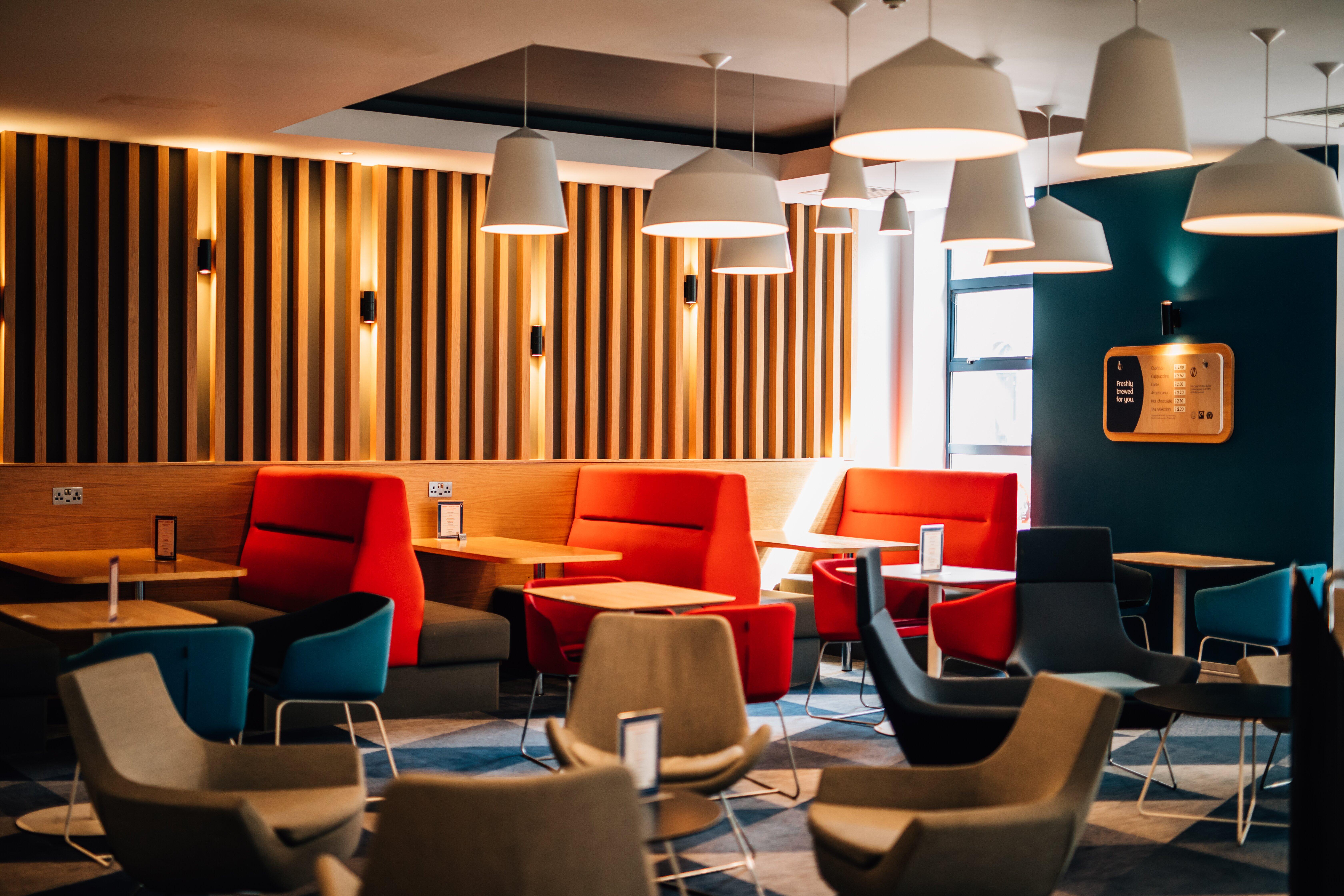 Holiday Inn Express Belfast City, an IHG Hotel