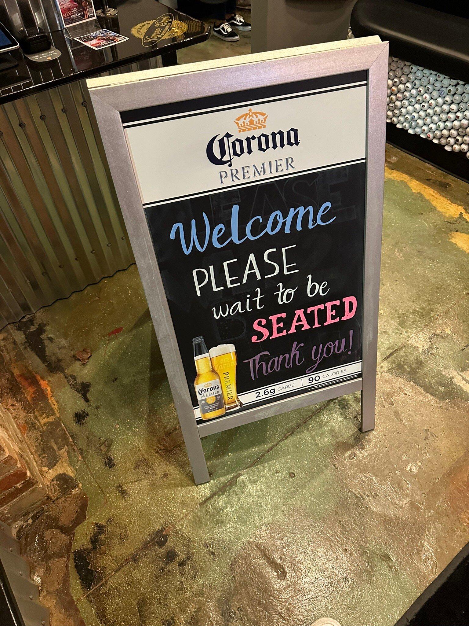 Kaycee Ray's Sports Bar & Pub