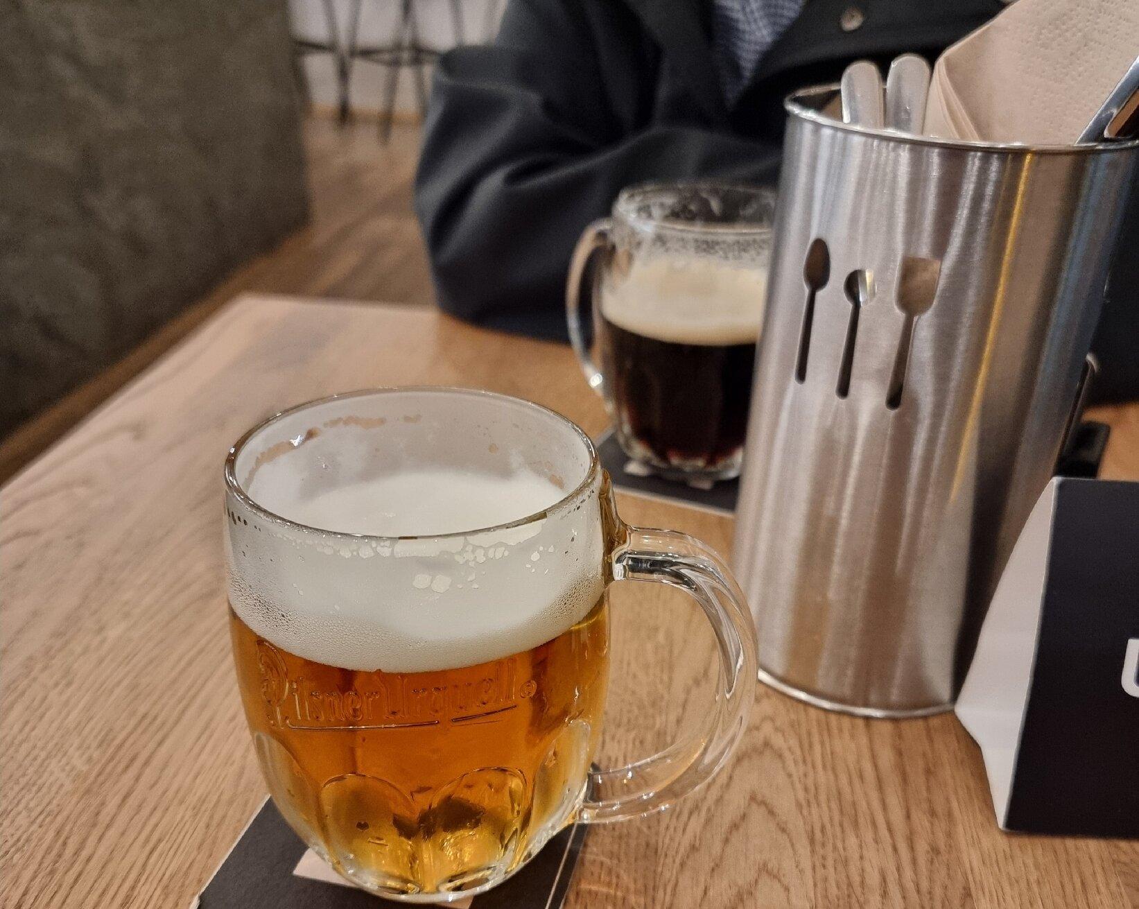 Pivovar Chříč - podniková prodejna