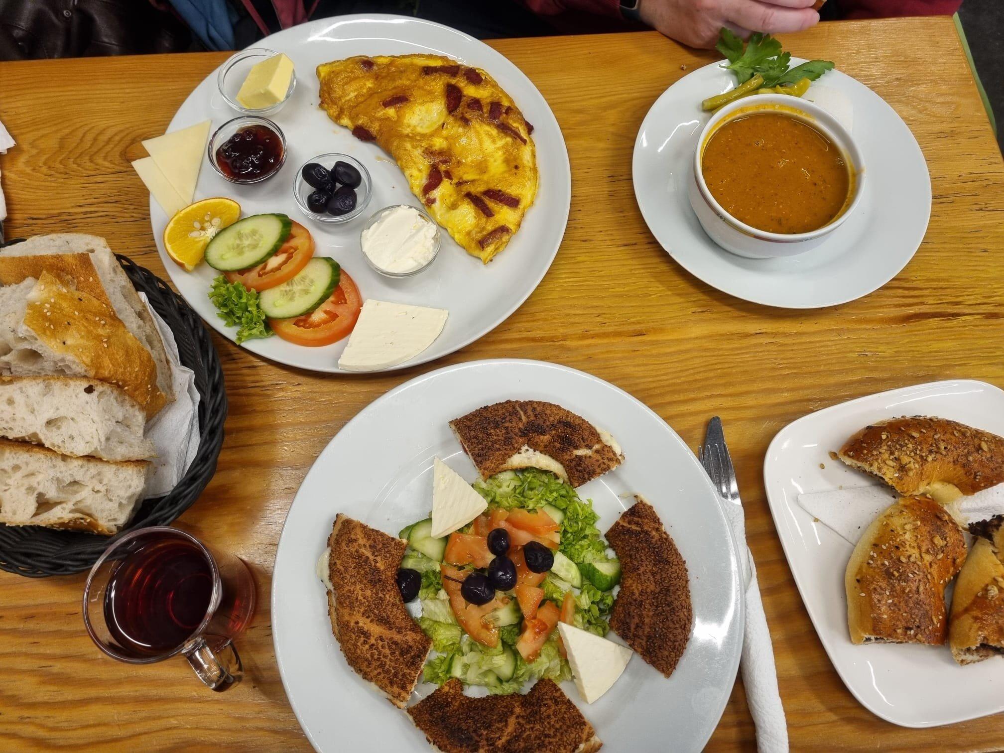 HAK Pita Factory & Breakfast House