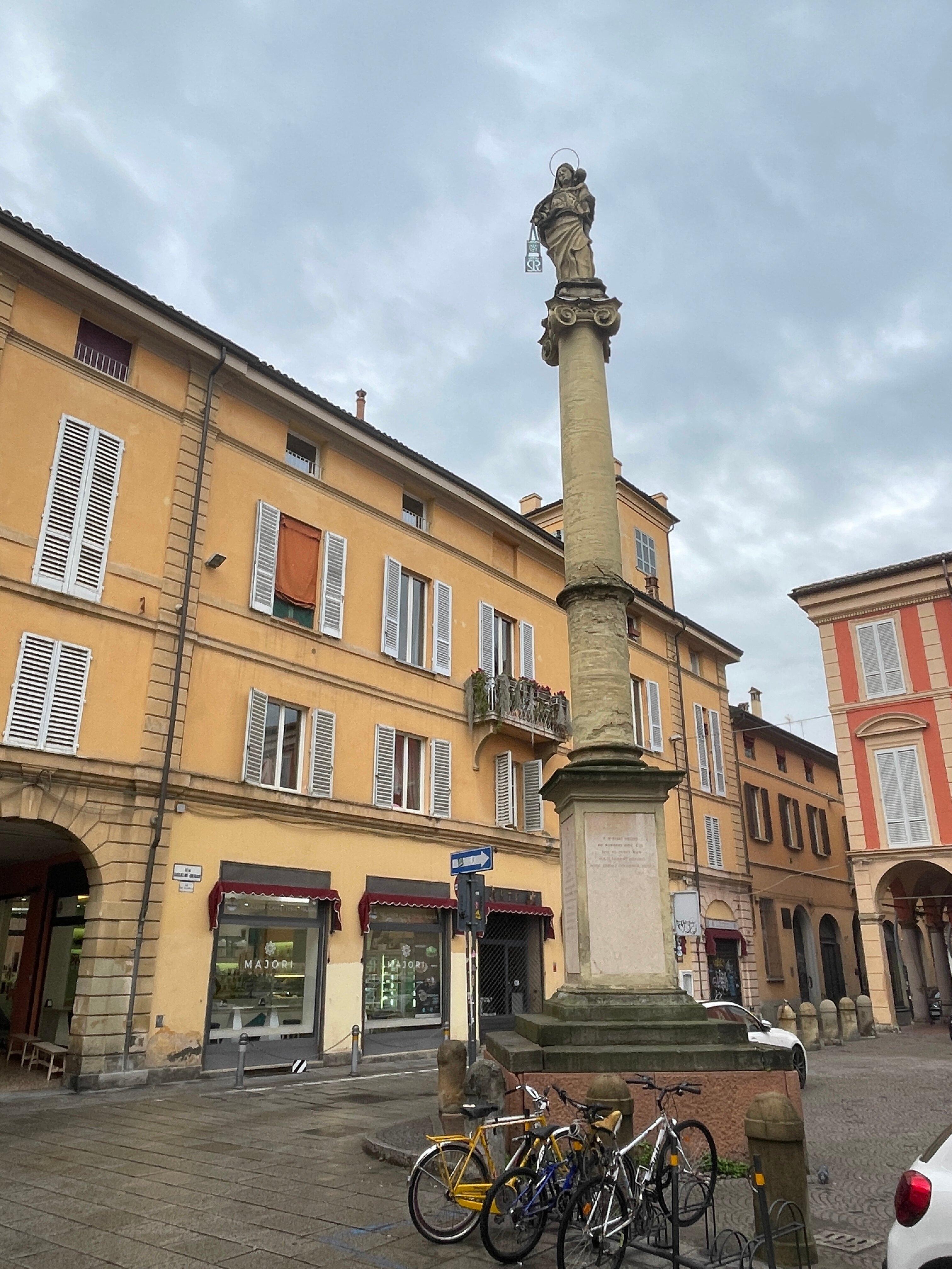 Colonna della Beata Vergine del Carmine