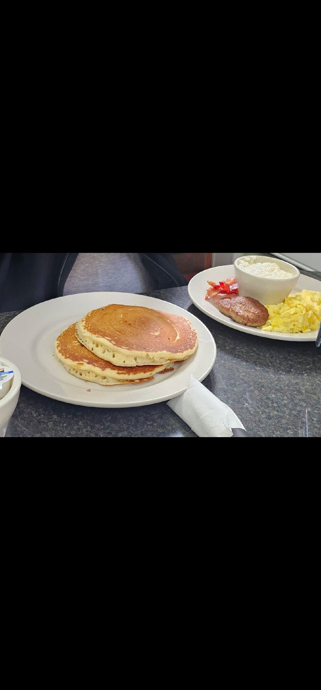 Quinn's Breakfast & Lunch