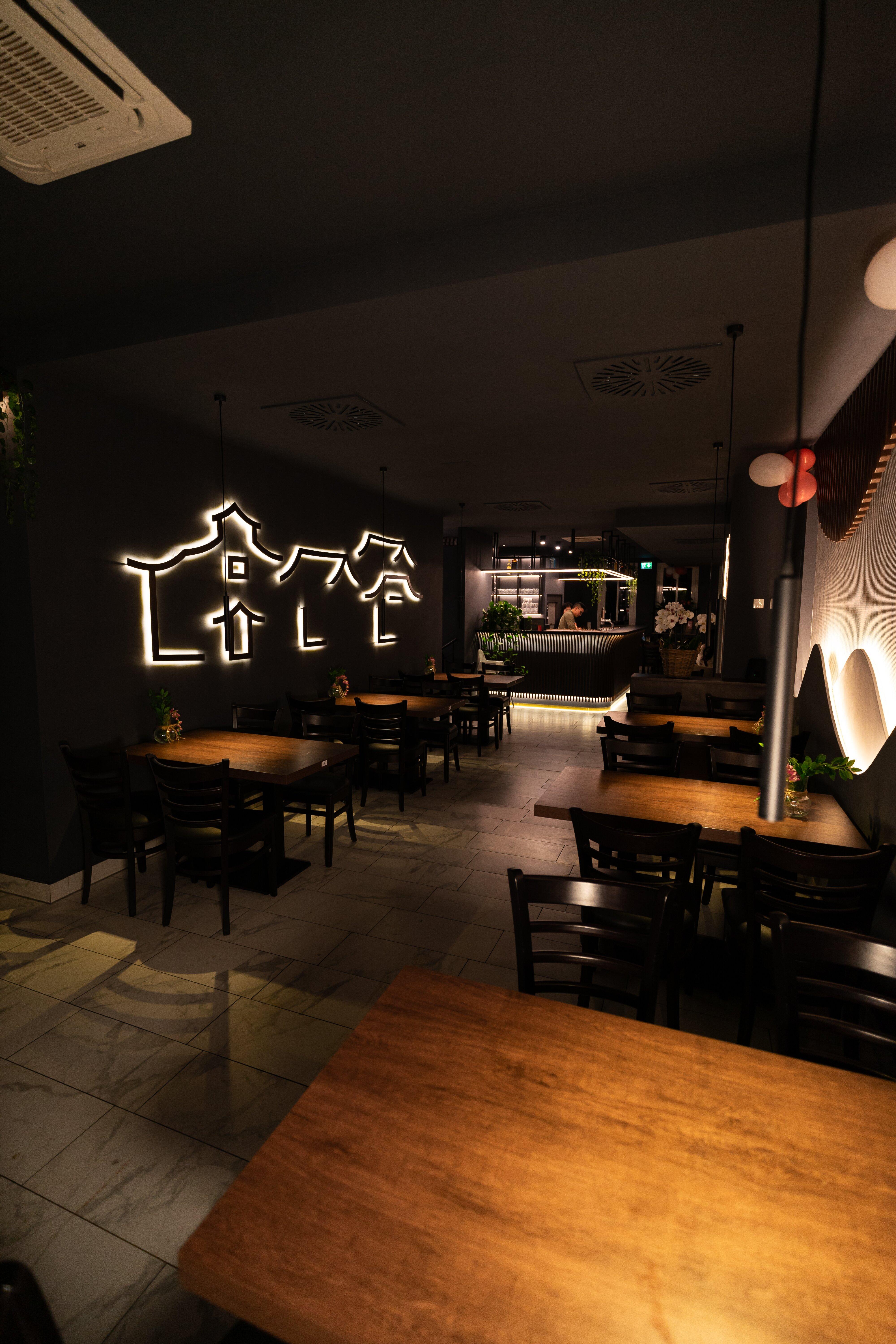 Măm Măm Asian Fusion