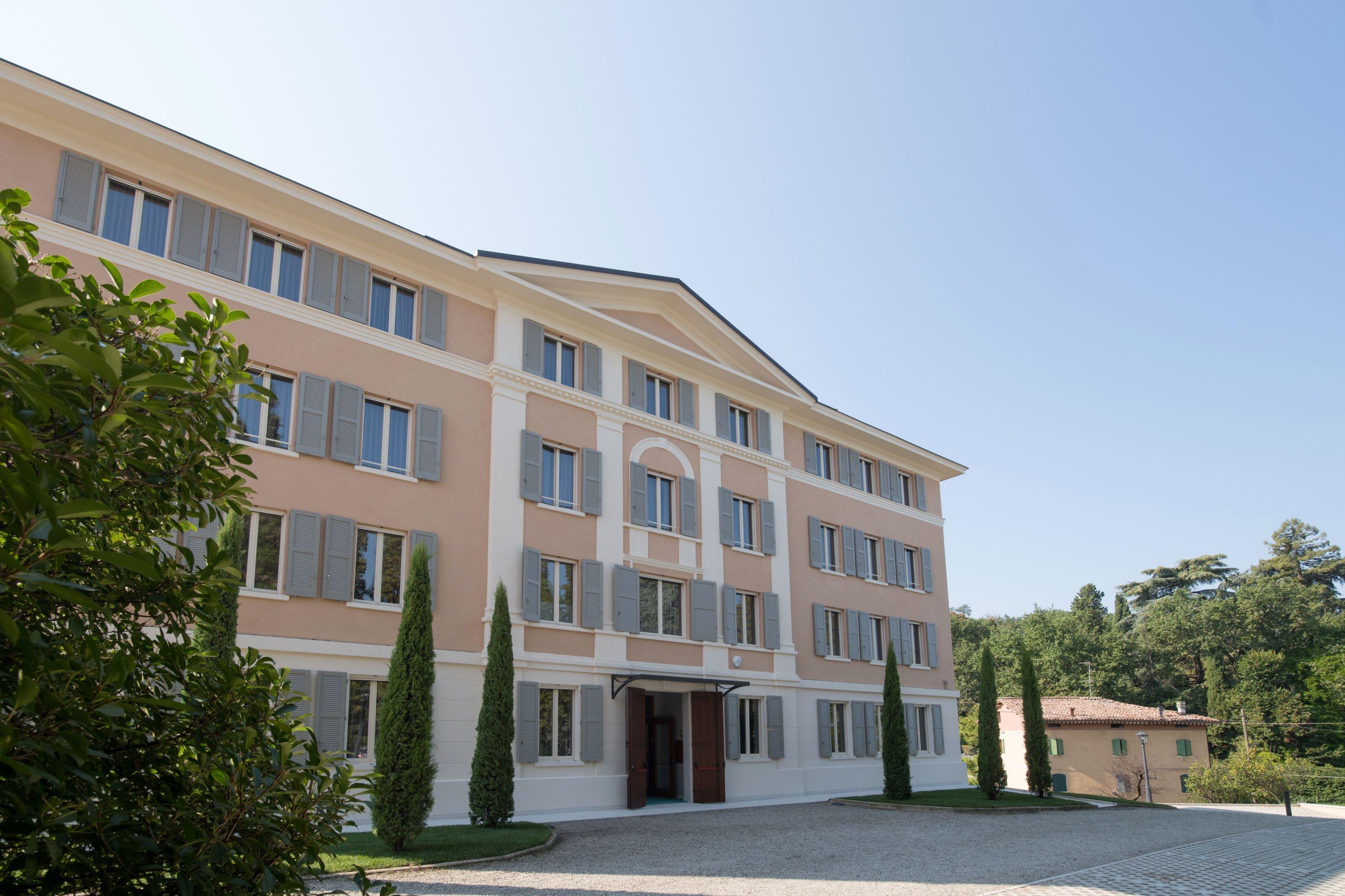 Al Santuario Di Fiorano Charming Hostel