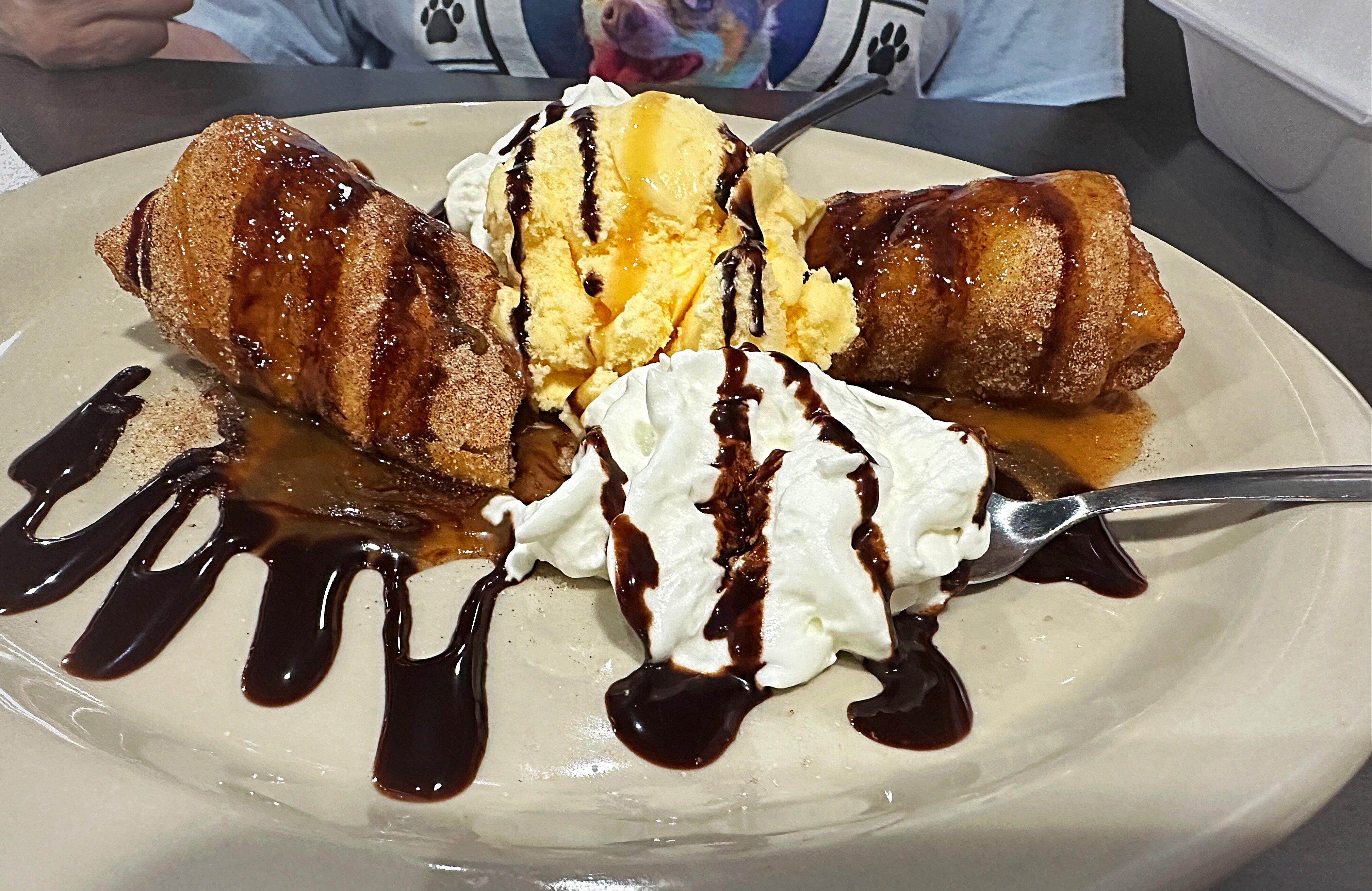 Los Amigos Mexican Grill 2