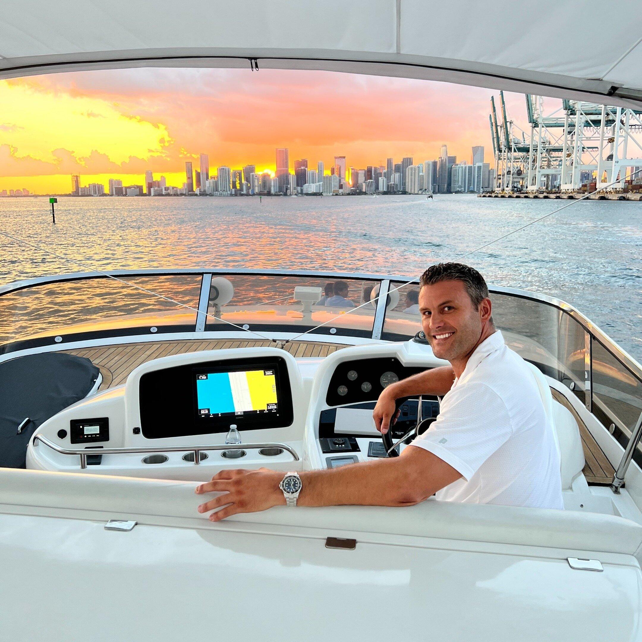 Captain J Boat tours and yacht rental
