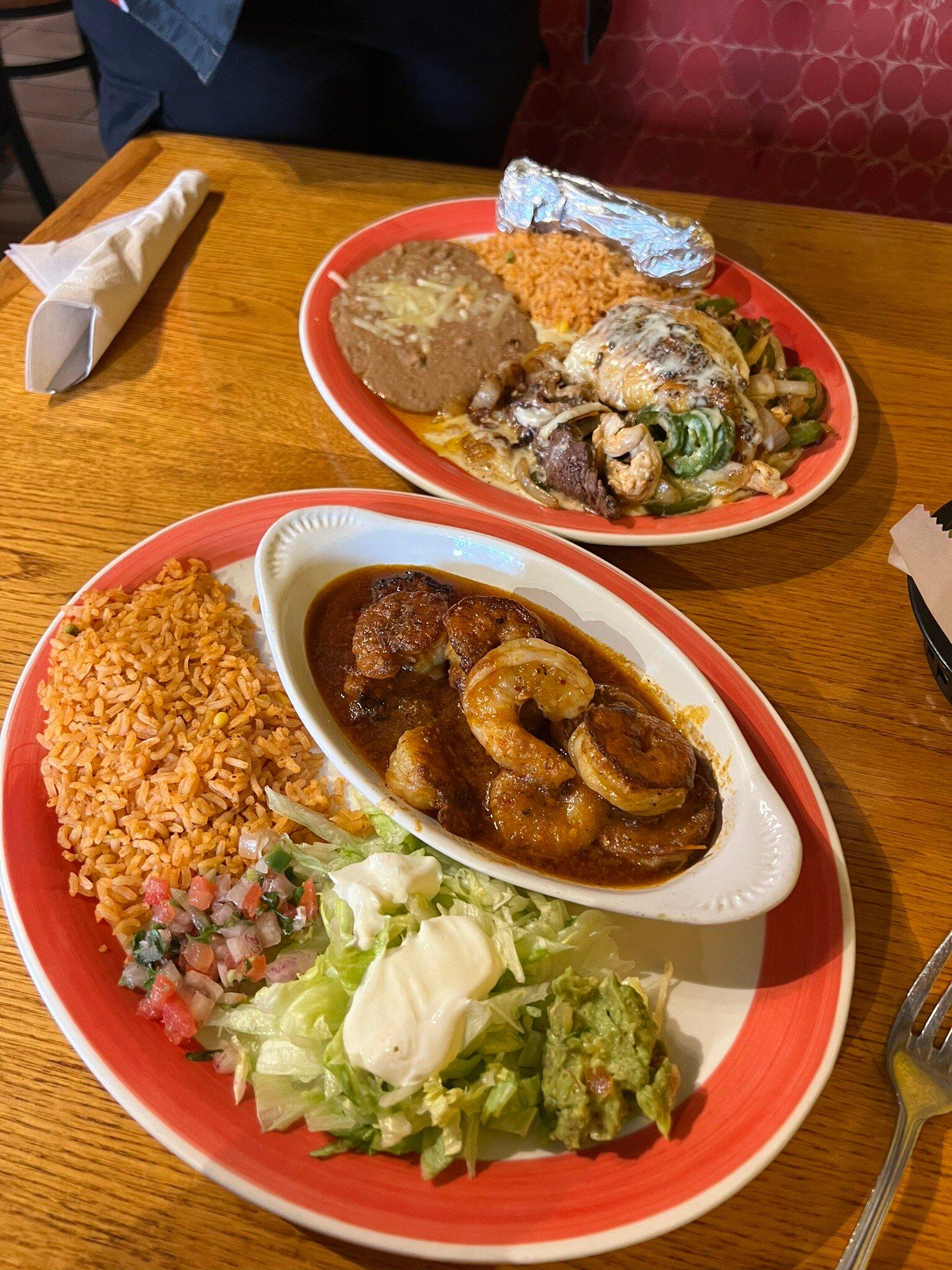 Padrinos Mexican Restaurant