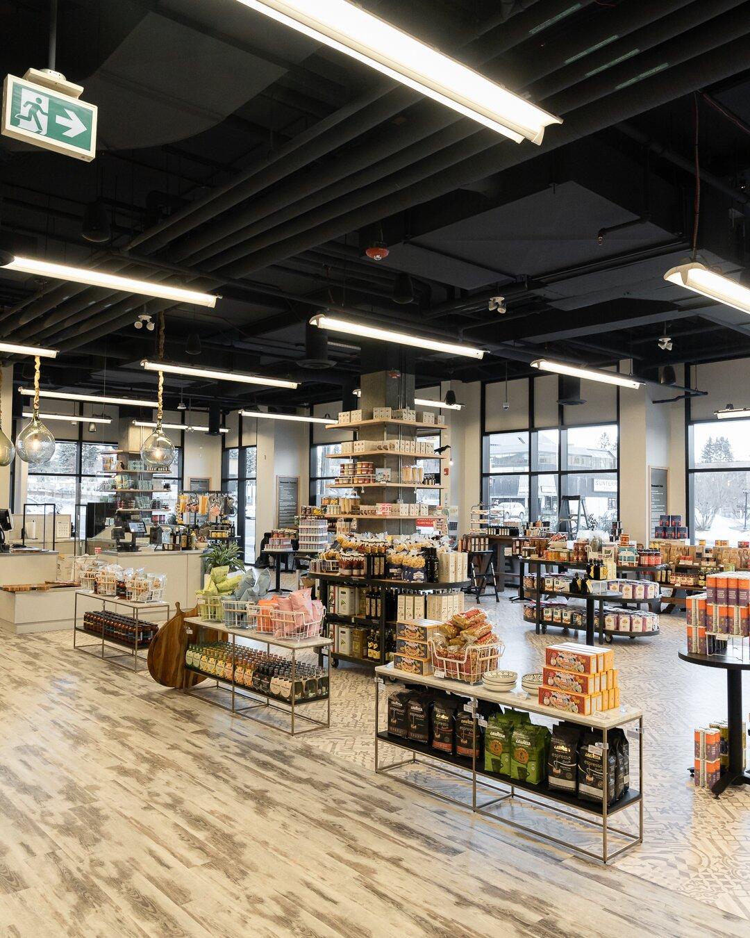 Lina's Italian Mercato