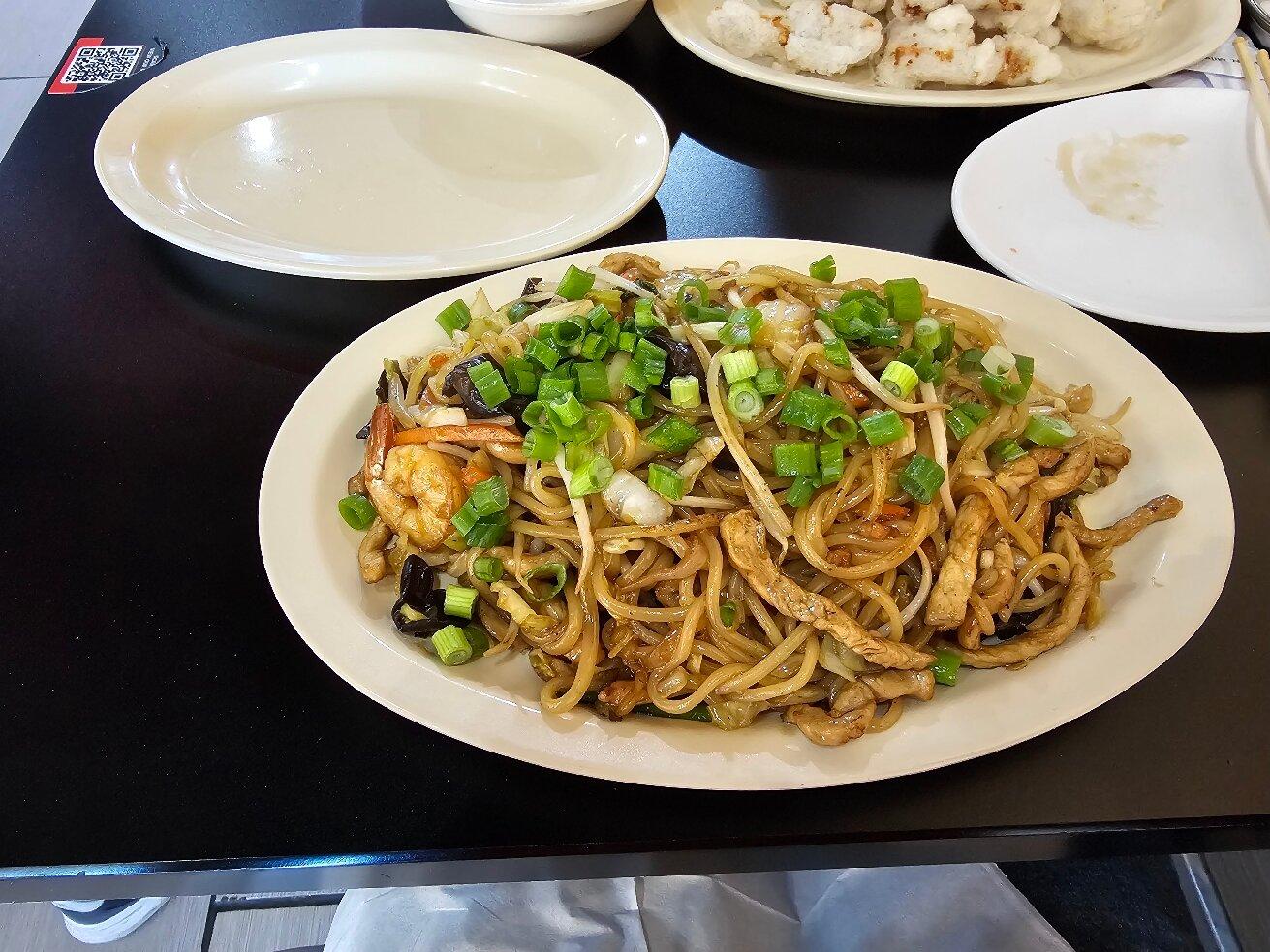 Paik's Noodle