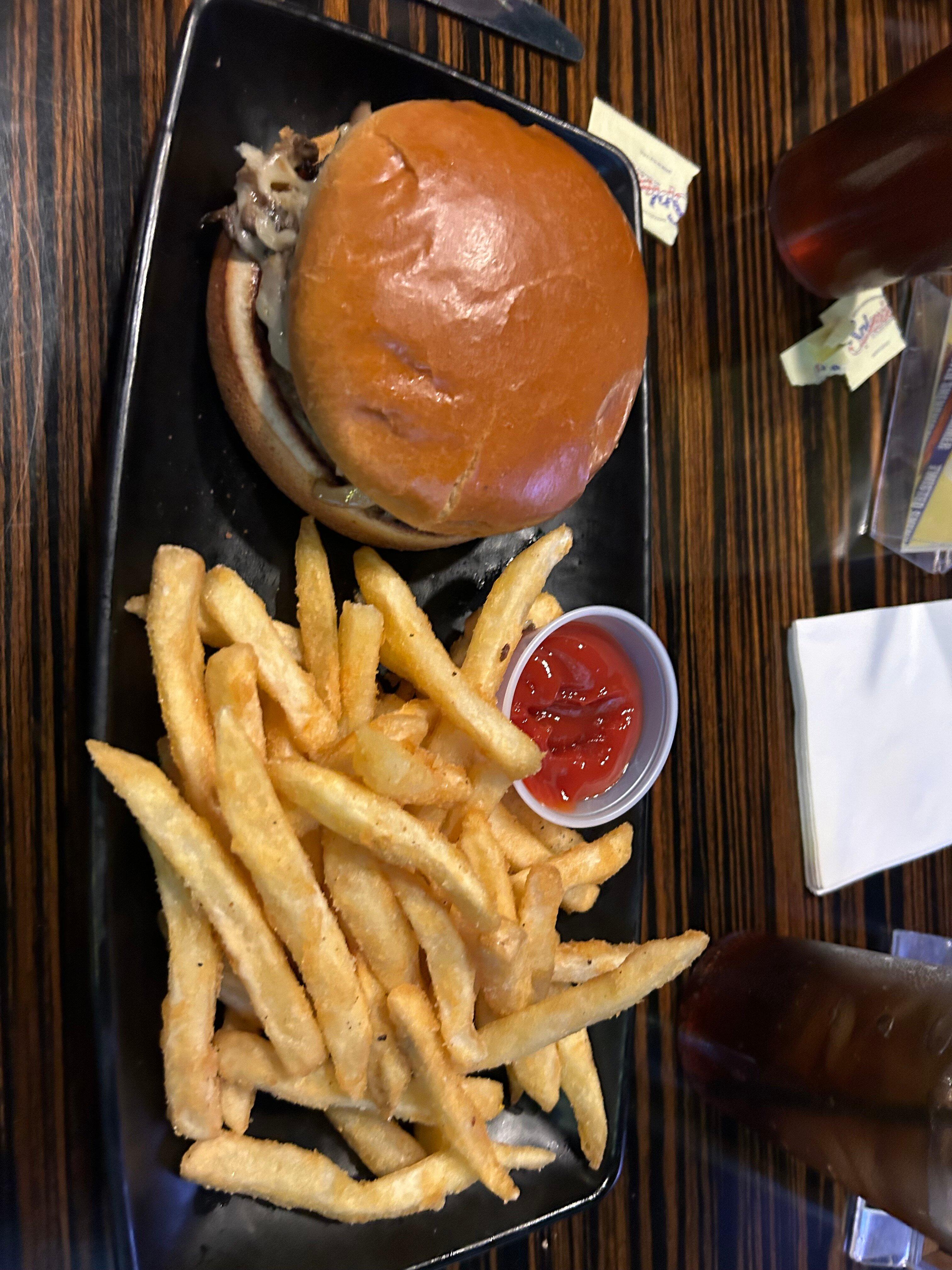 Shenanigan's Bar and Grille