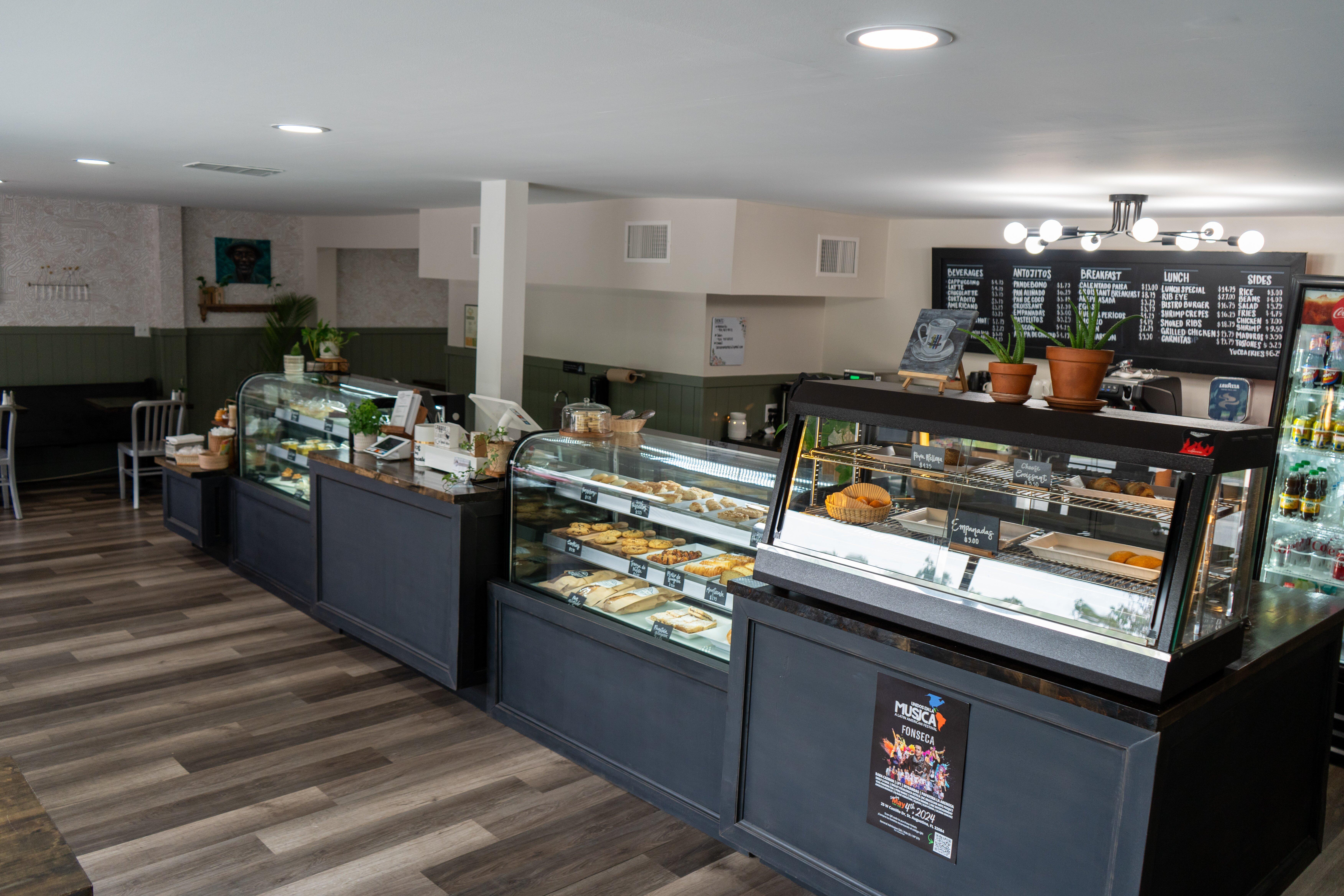 La Cocina Bistro and Catering