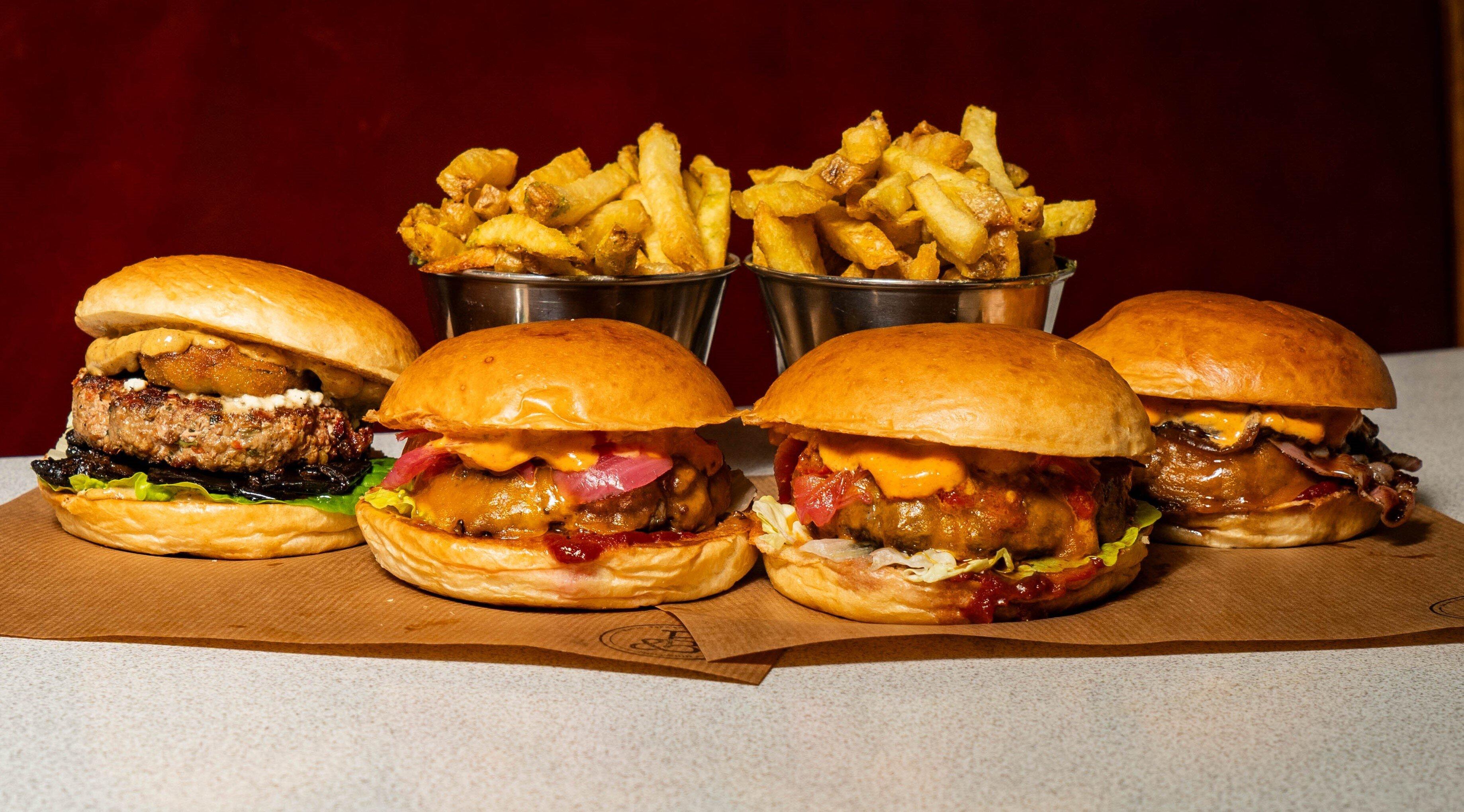 Swingers Crazy Golf - West End